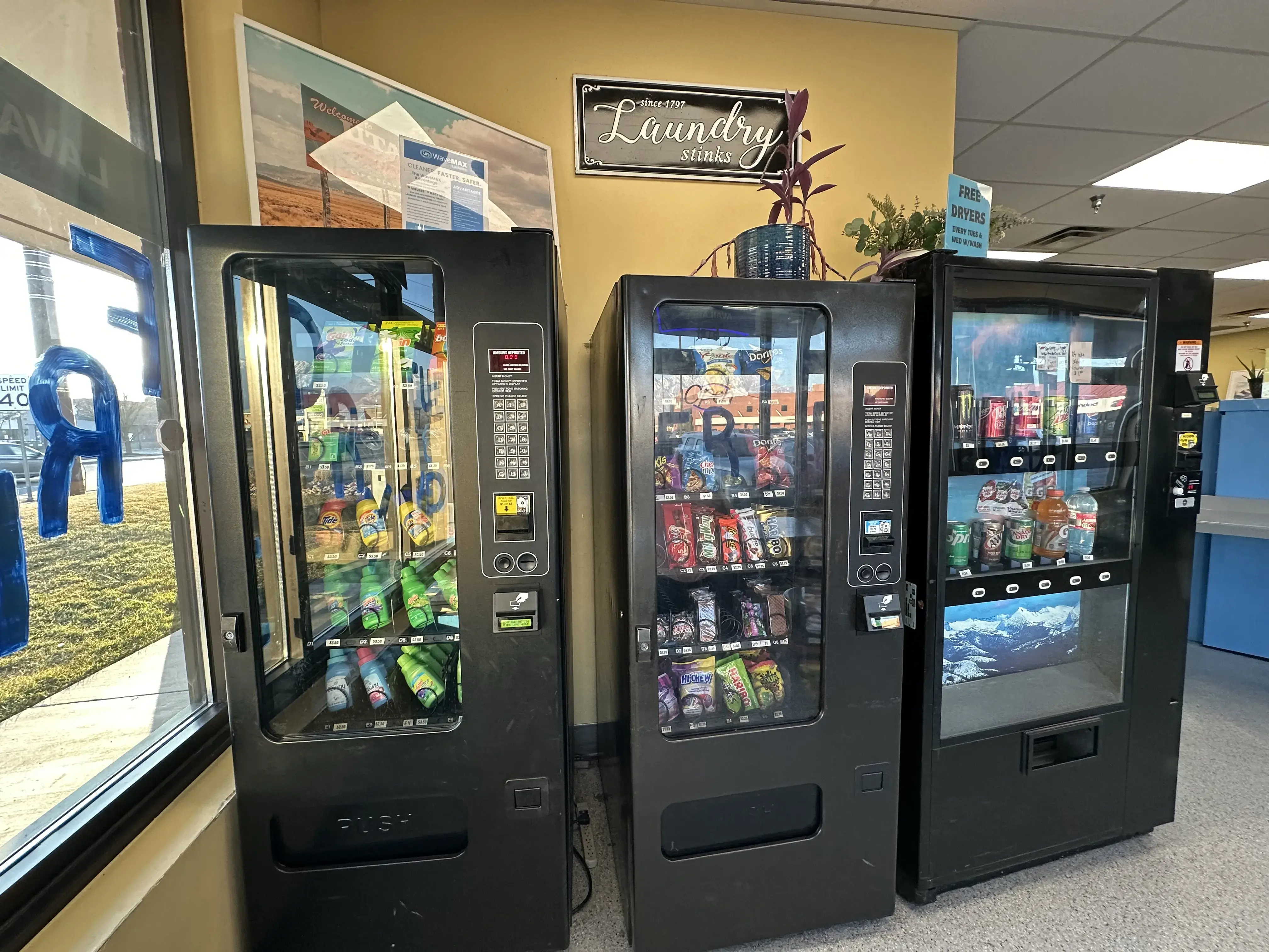 WaveMAX Laundromat Midvale, UT - Image 18