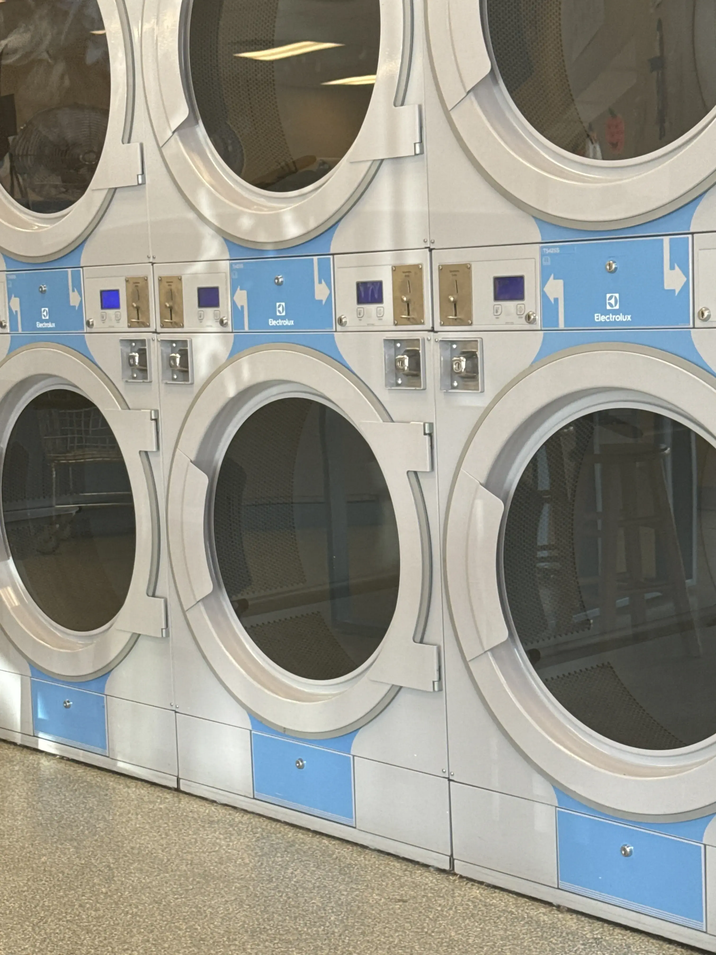 WaveMAX Laundry - San Antonio Jackson Keller thumbnail 14