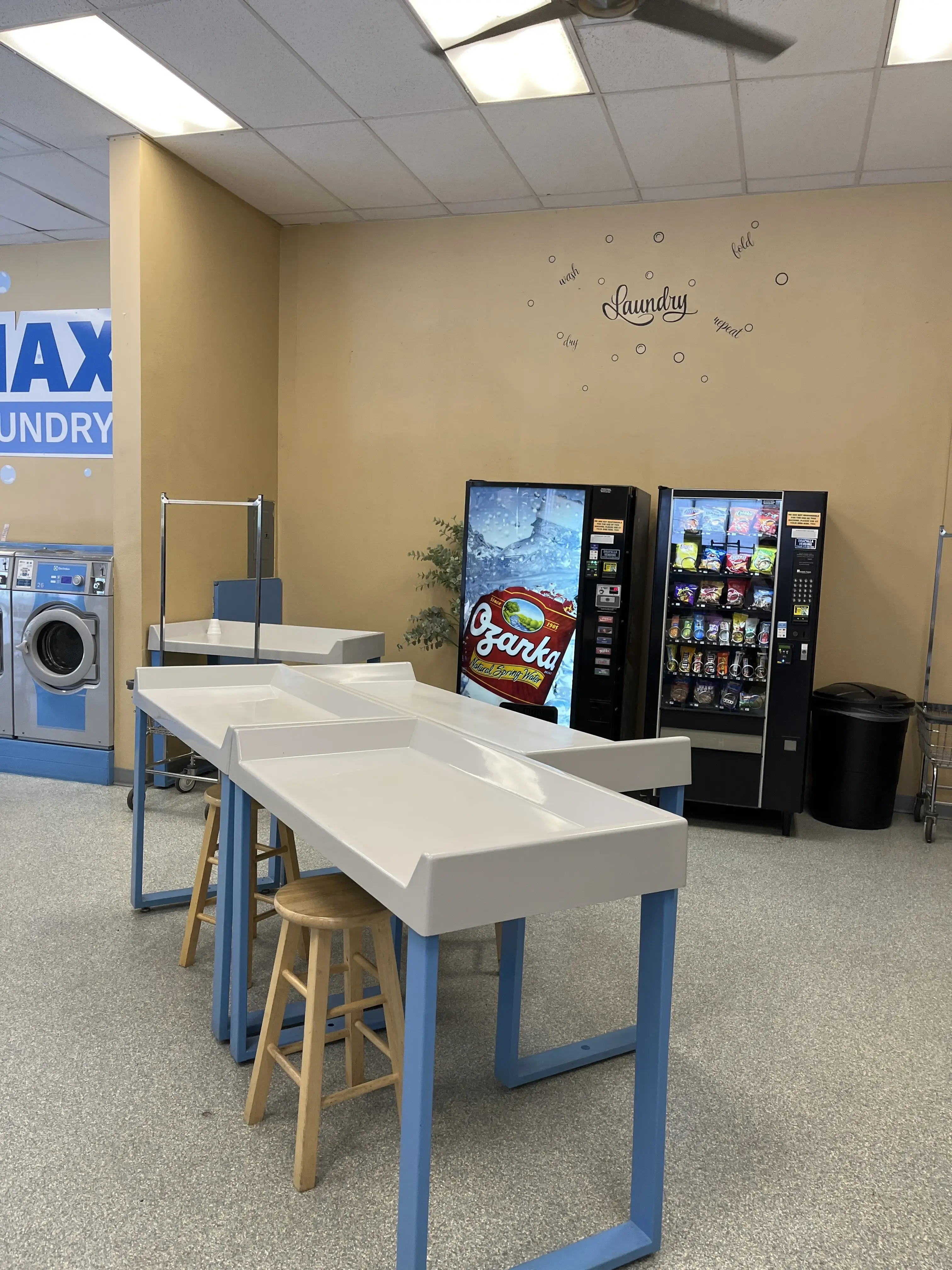 WaveMAX Laundry - San Antonio Jackson Keller - Image 6
