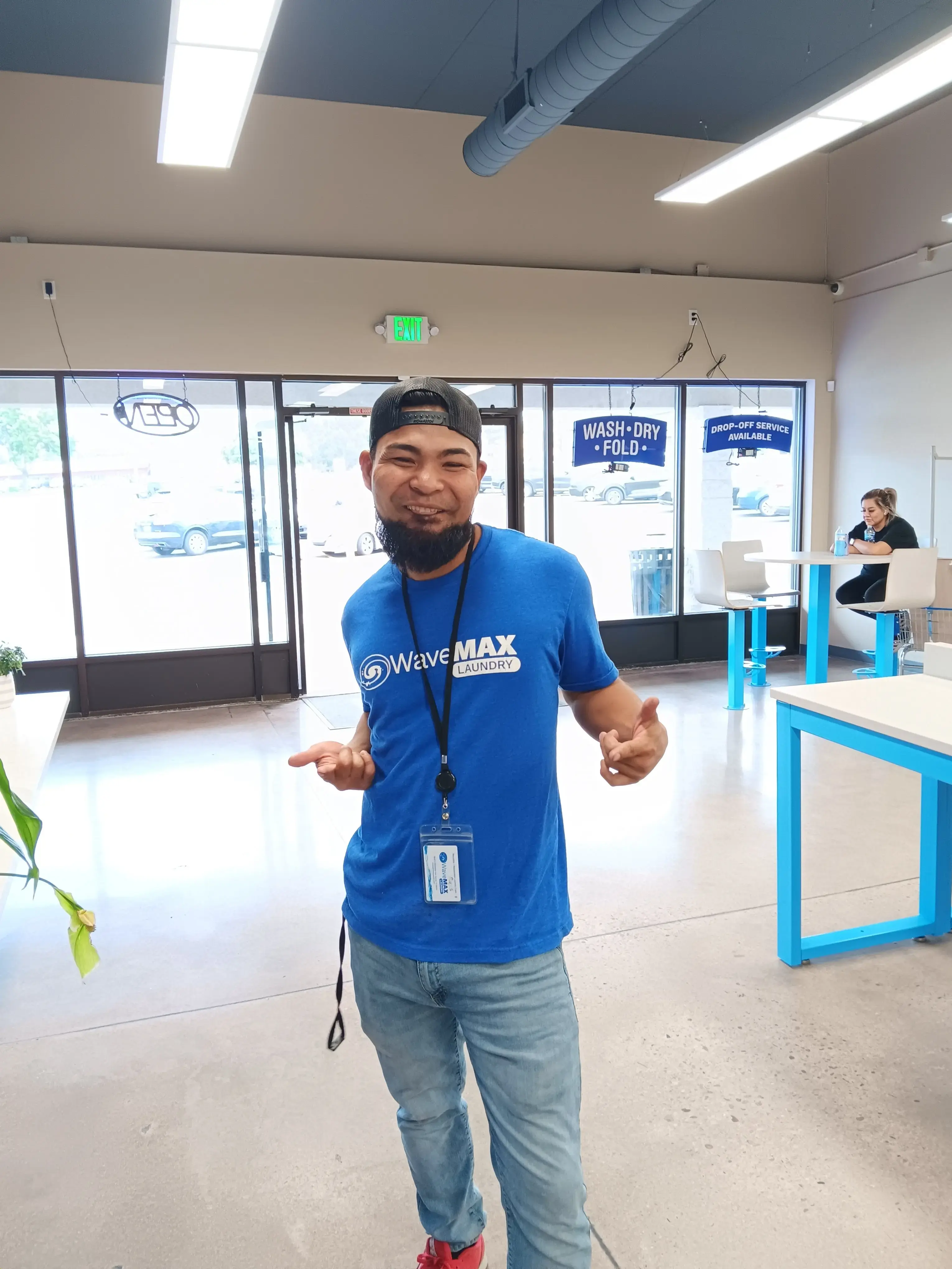 WaveMAX Laundry Aurora, CO - Image 20