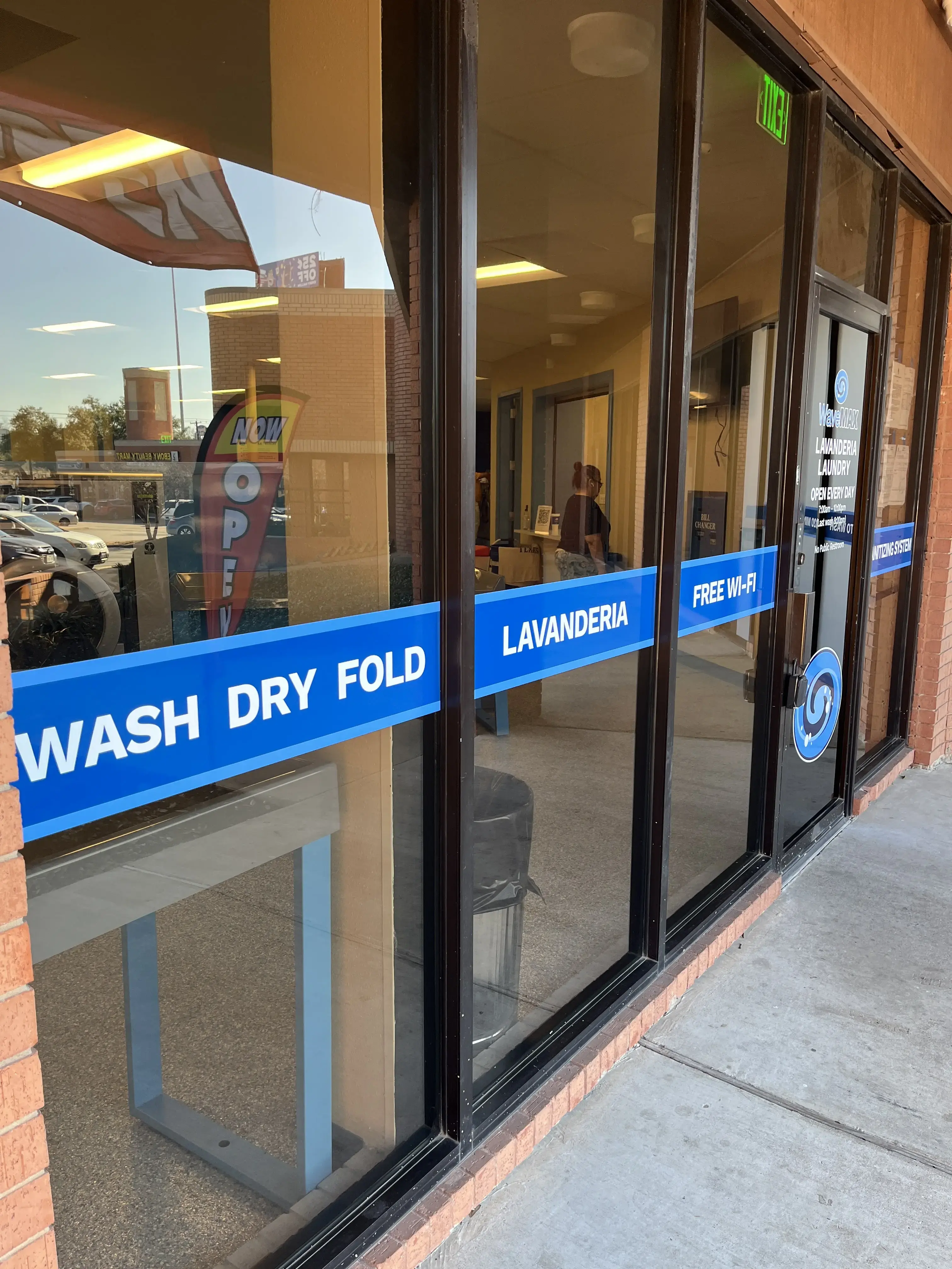 WaveMAX Laundry thumbnail 4