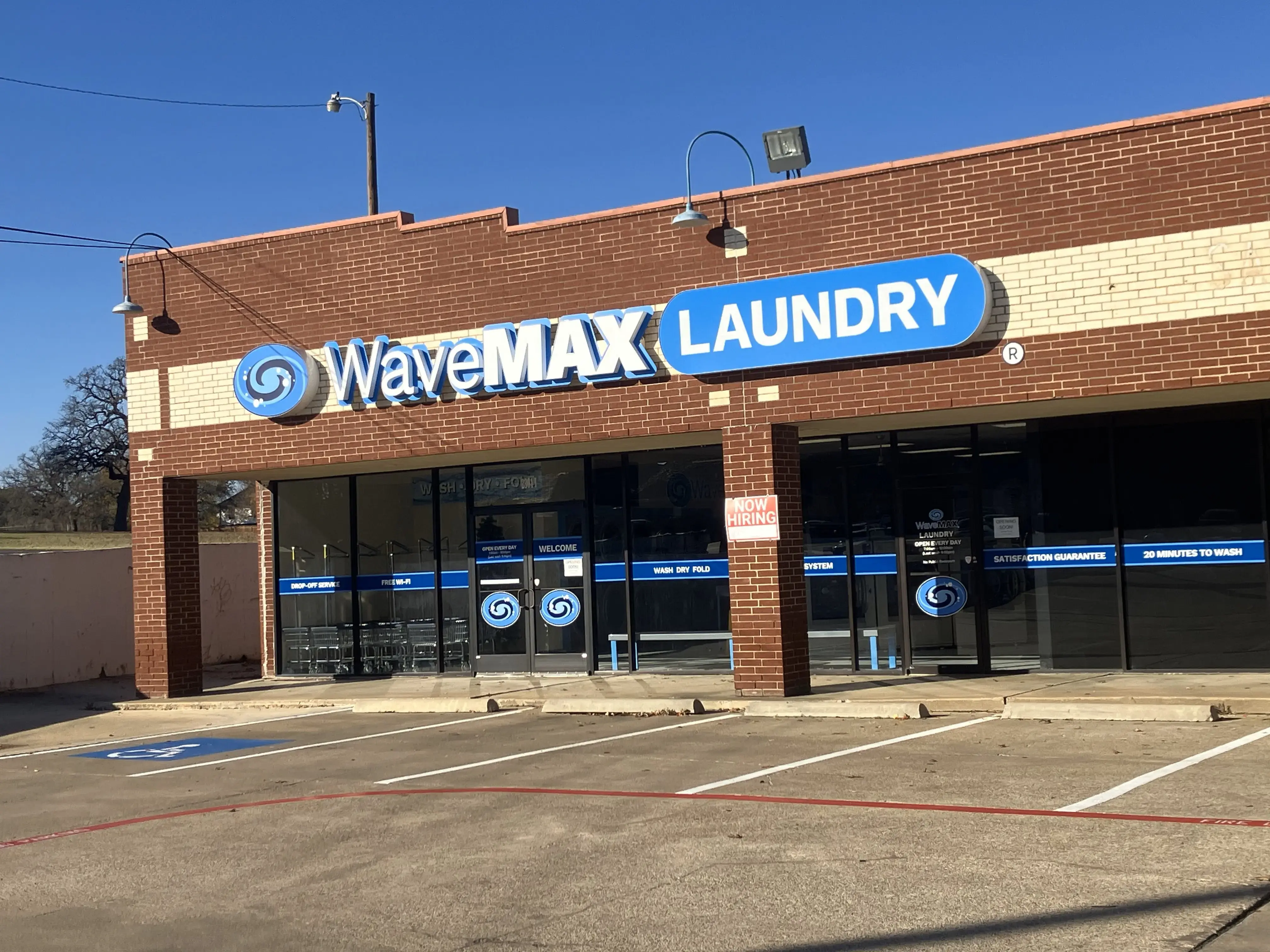 WaveMAX Laundry Bedford location