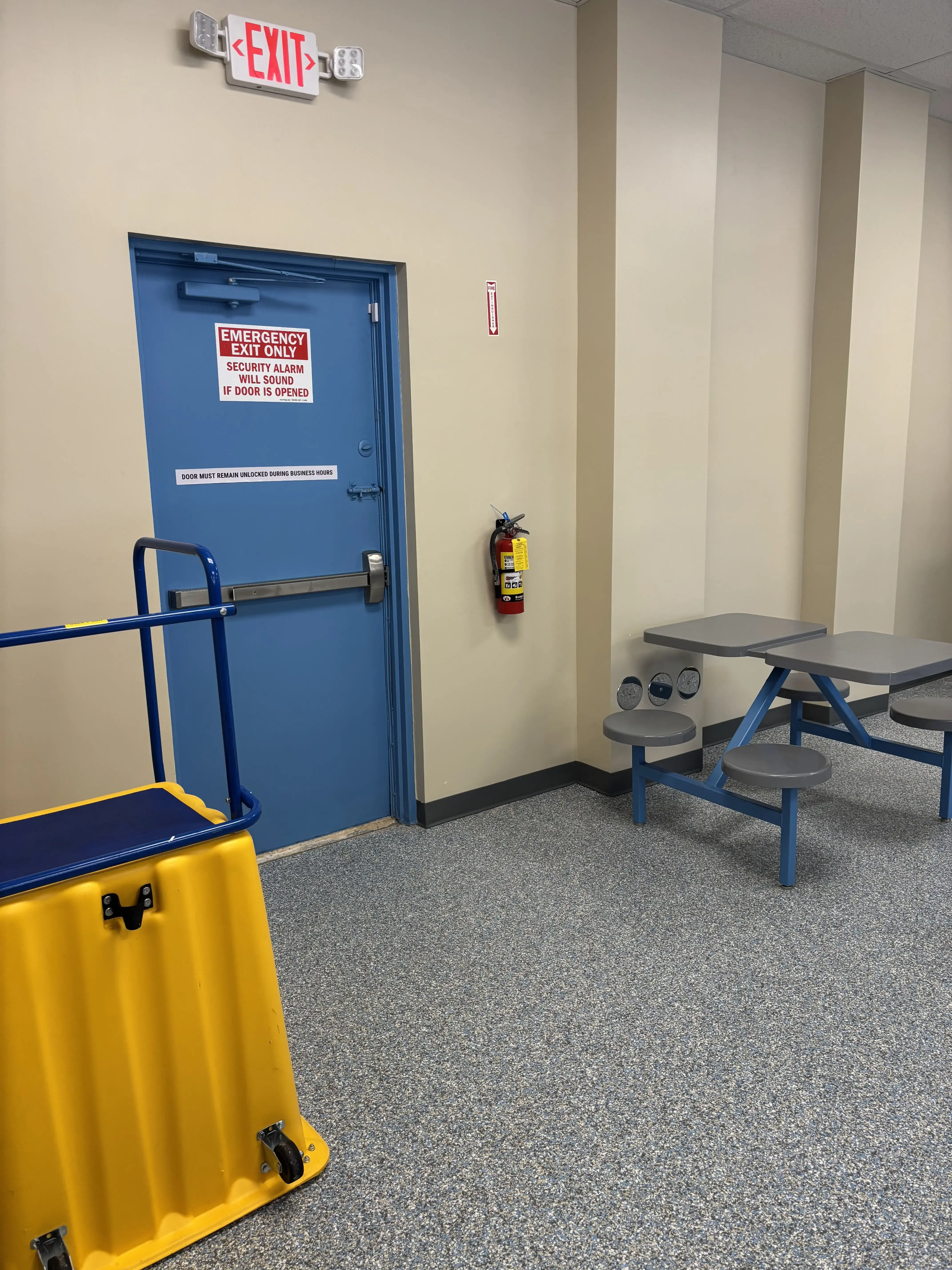 WaveMAX Laundry Bedford - Image 18