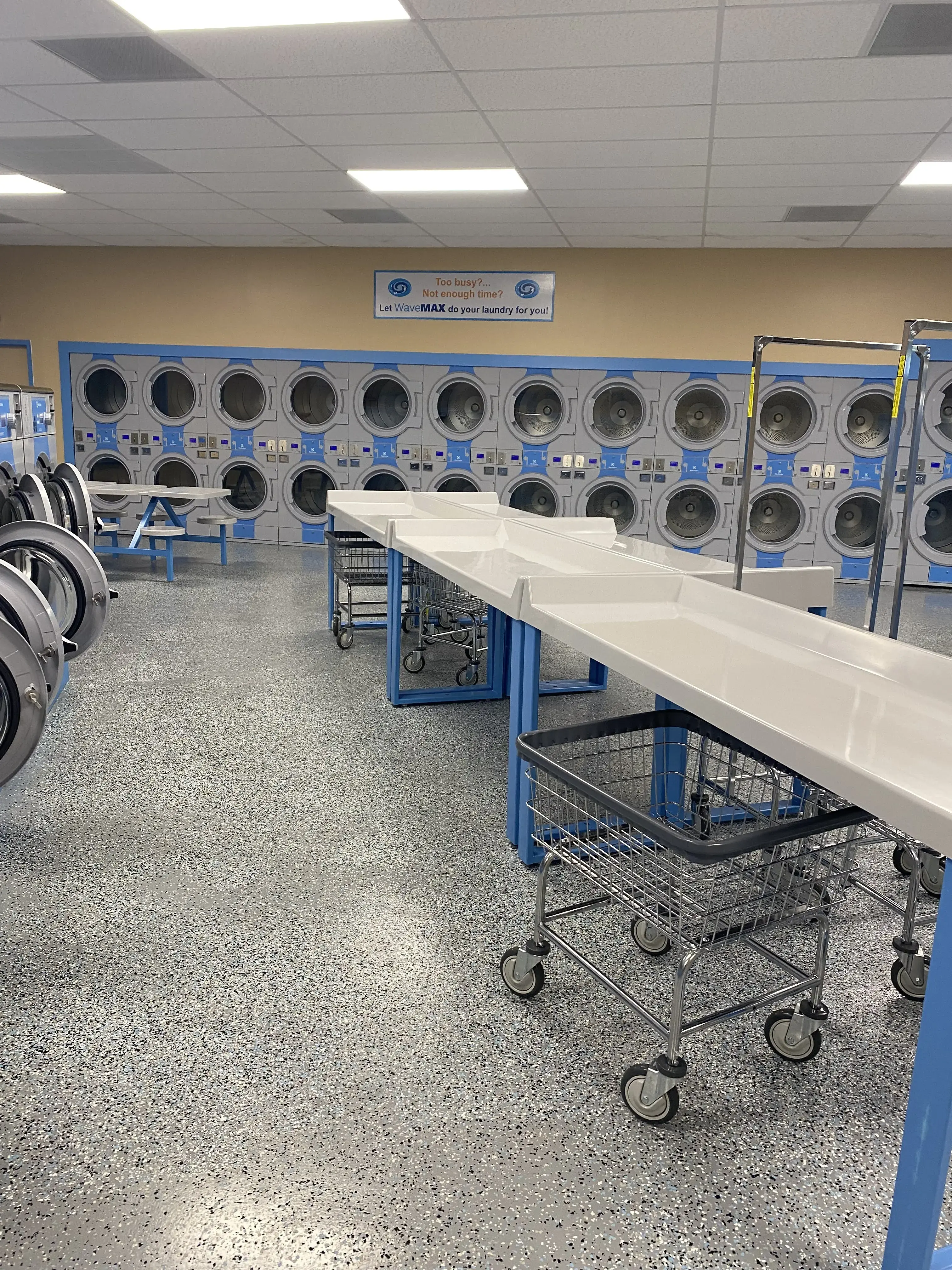 WaveMAX Laundry - Image 5