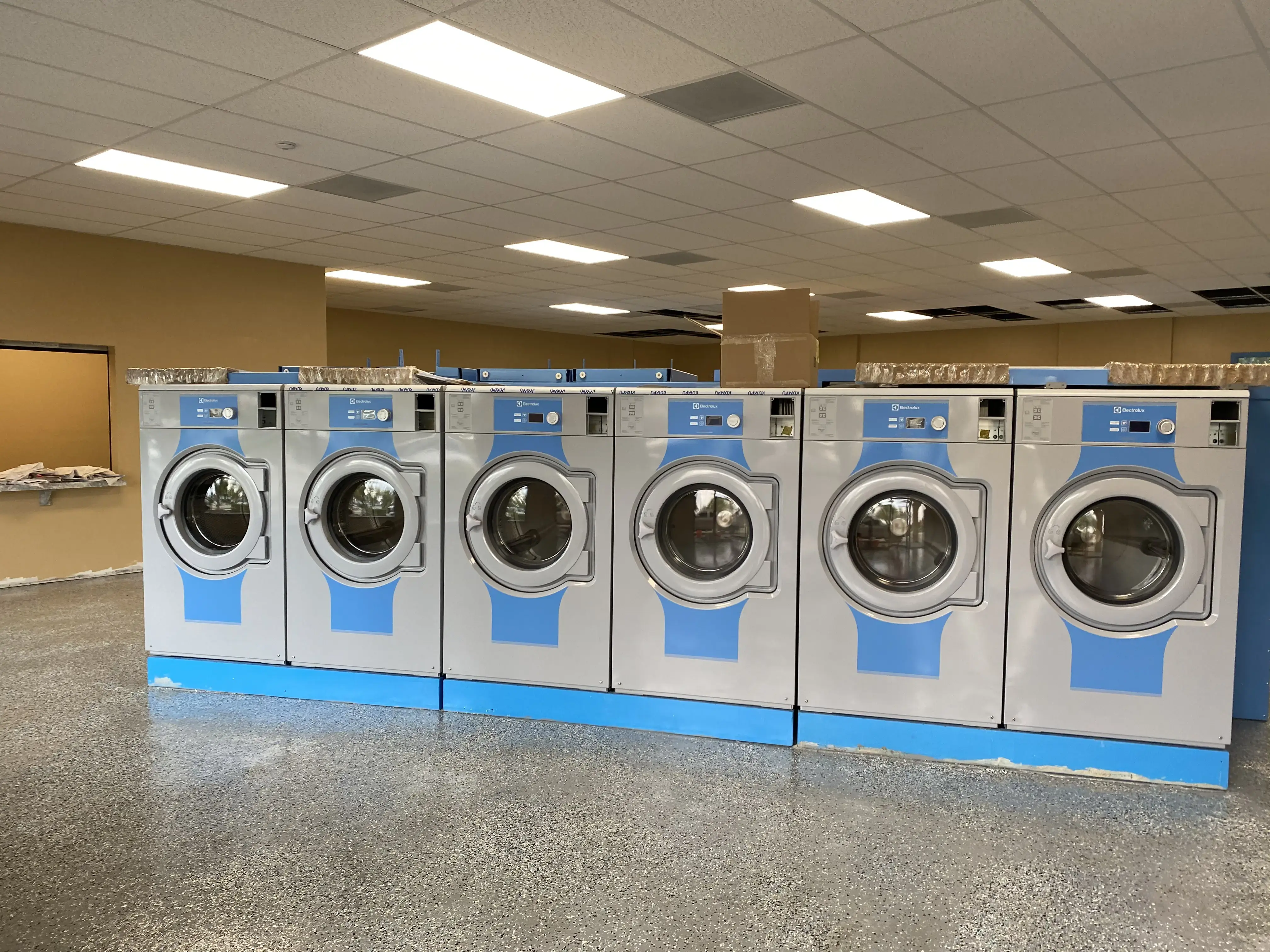 WaveMAX Laundry - Image 11