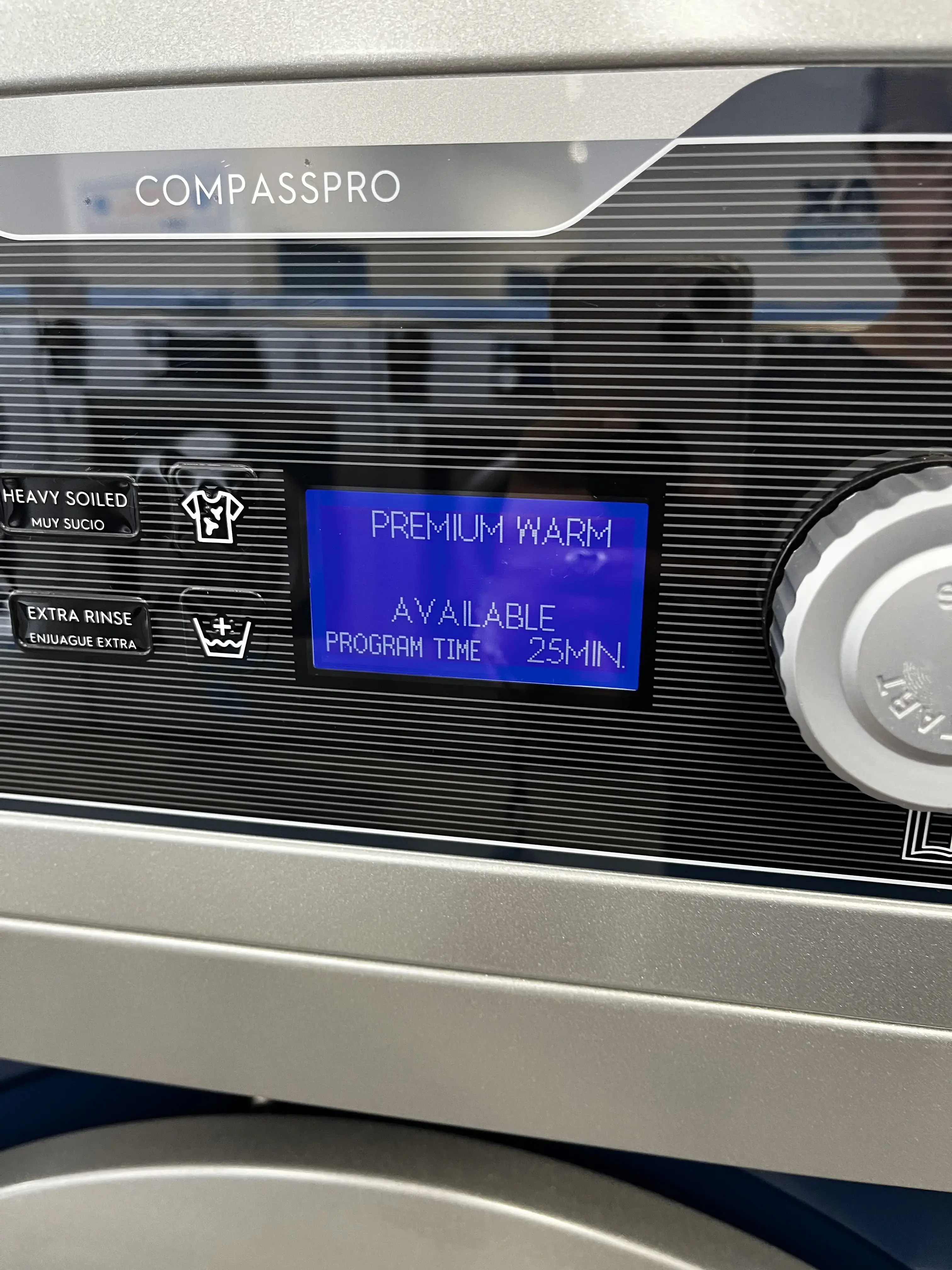 WaveMax Laundry Dallas thumbnail 8