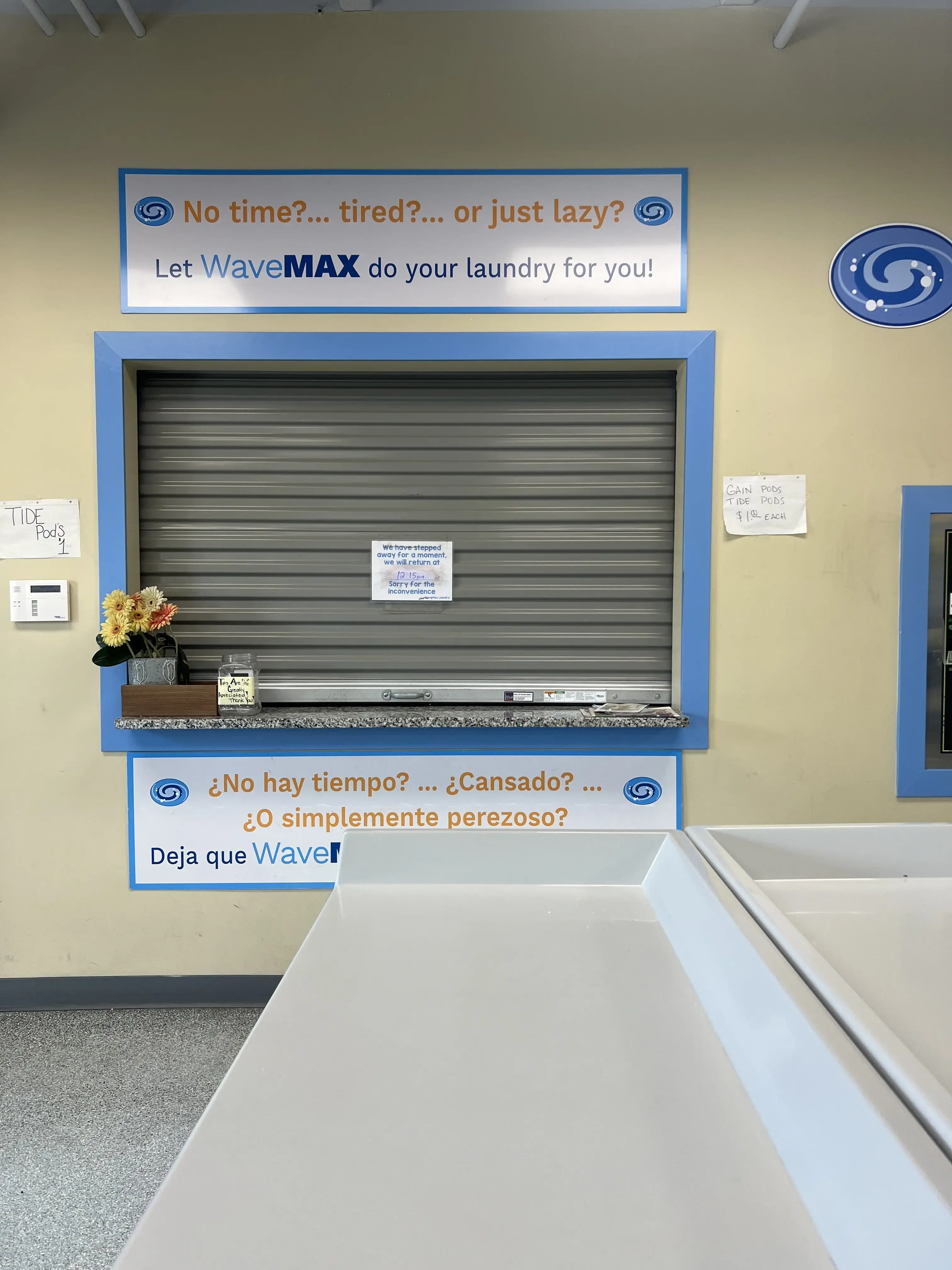 WaveMAX Laundry Denver Hampden Ave - Image 4