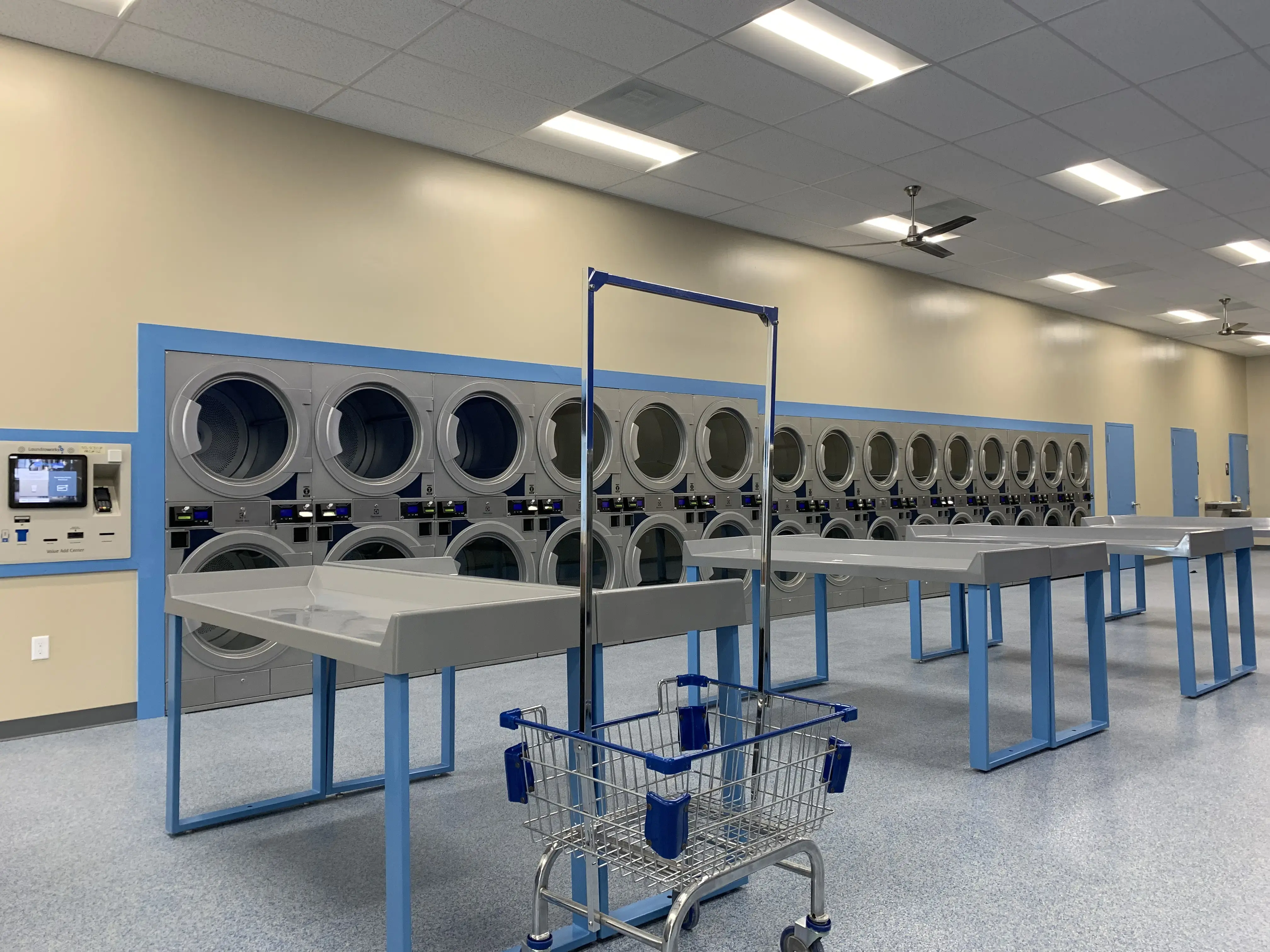 WaveMax Laundry Dundalk, MD - Image 6