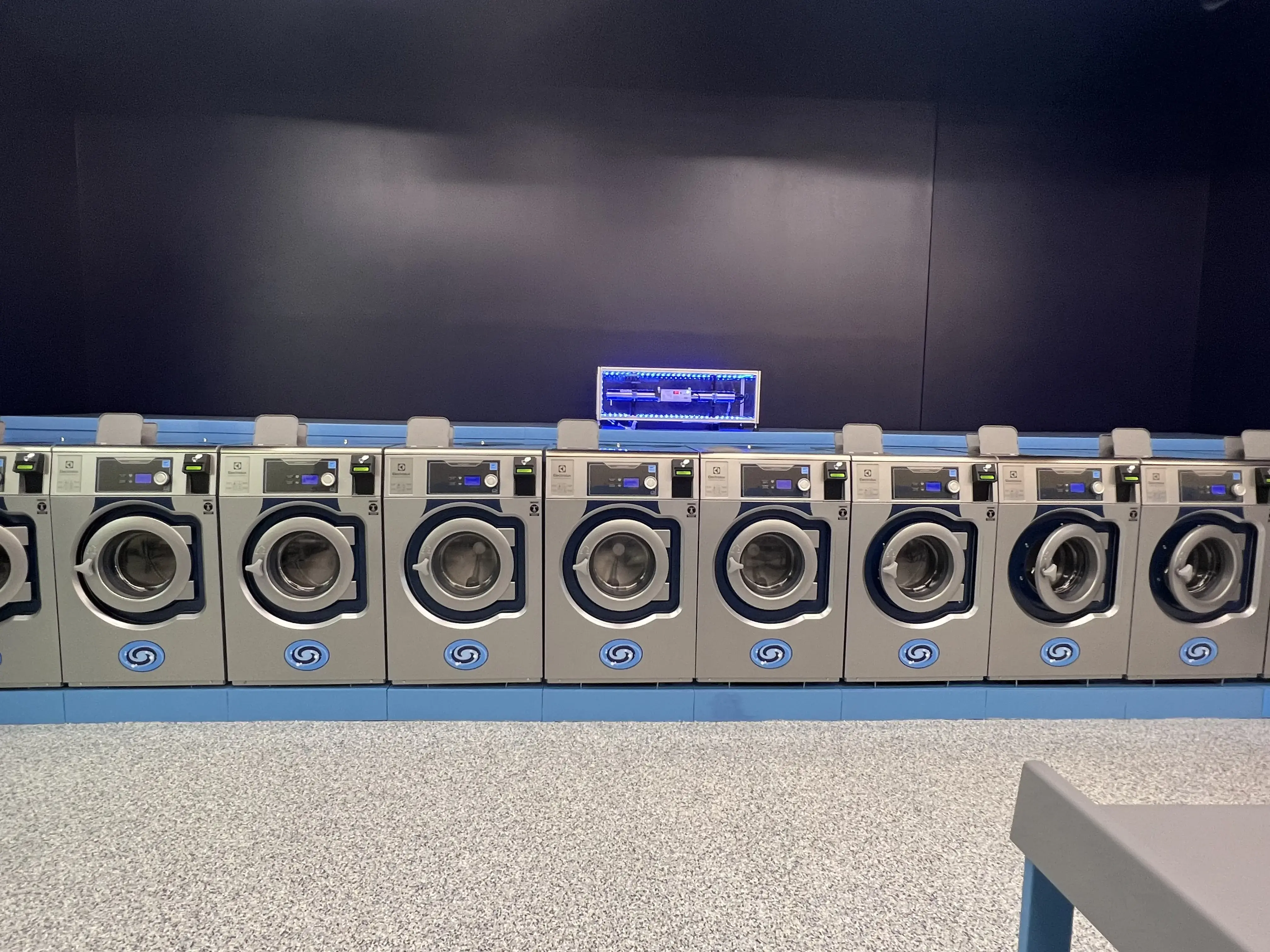 WaveMAX Laundry thumbnail 7