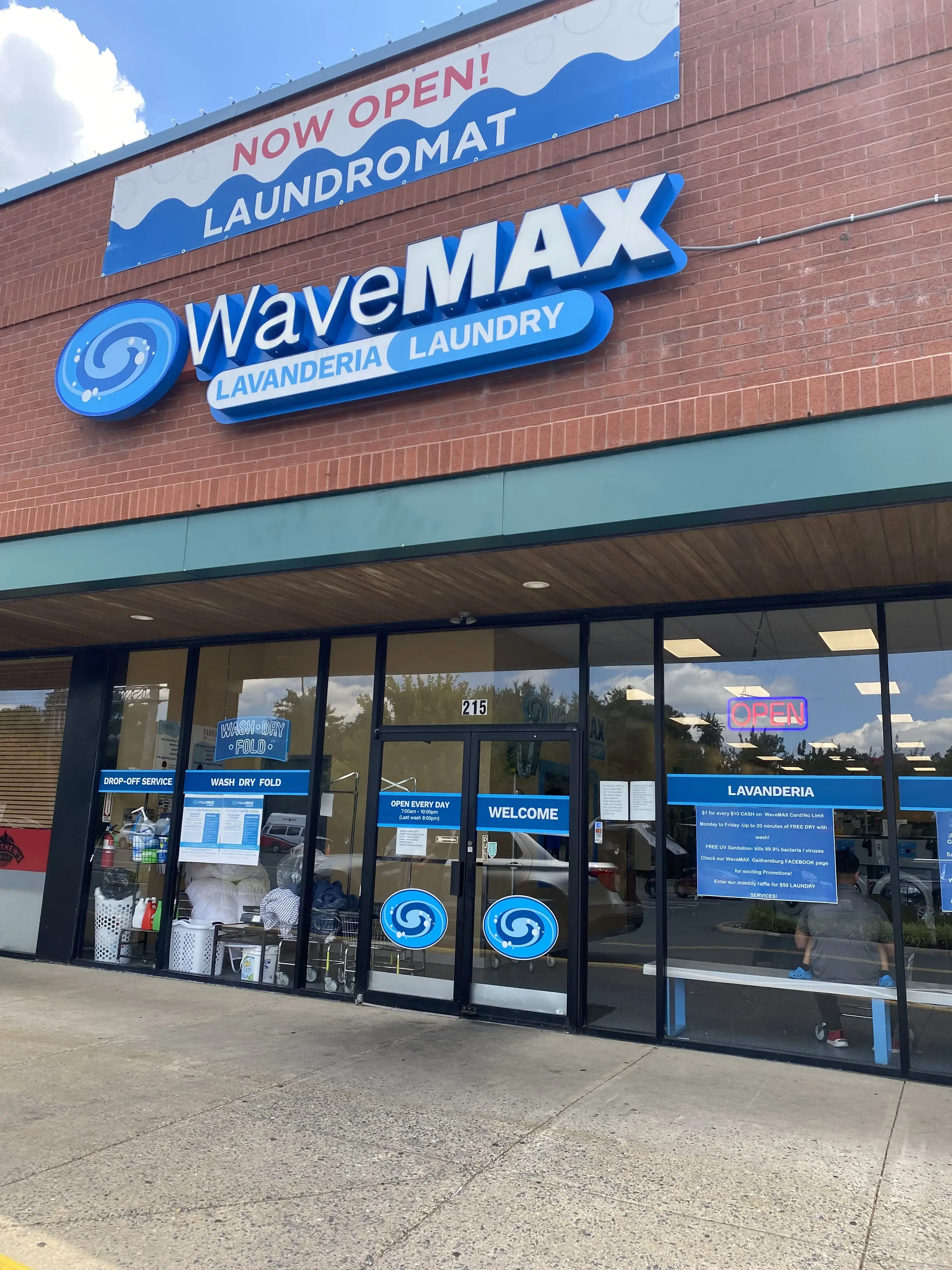 WaveMAX Laundry Gaithersburg, MD location