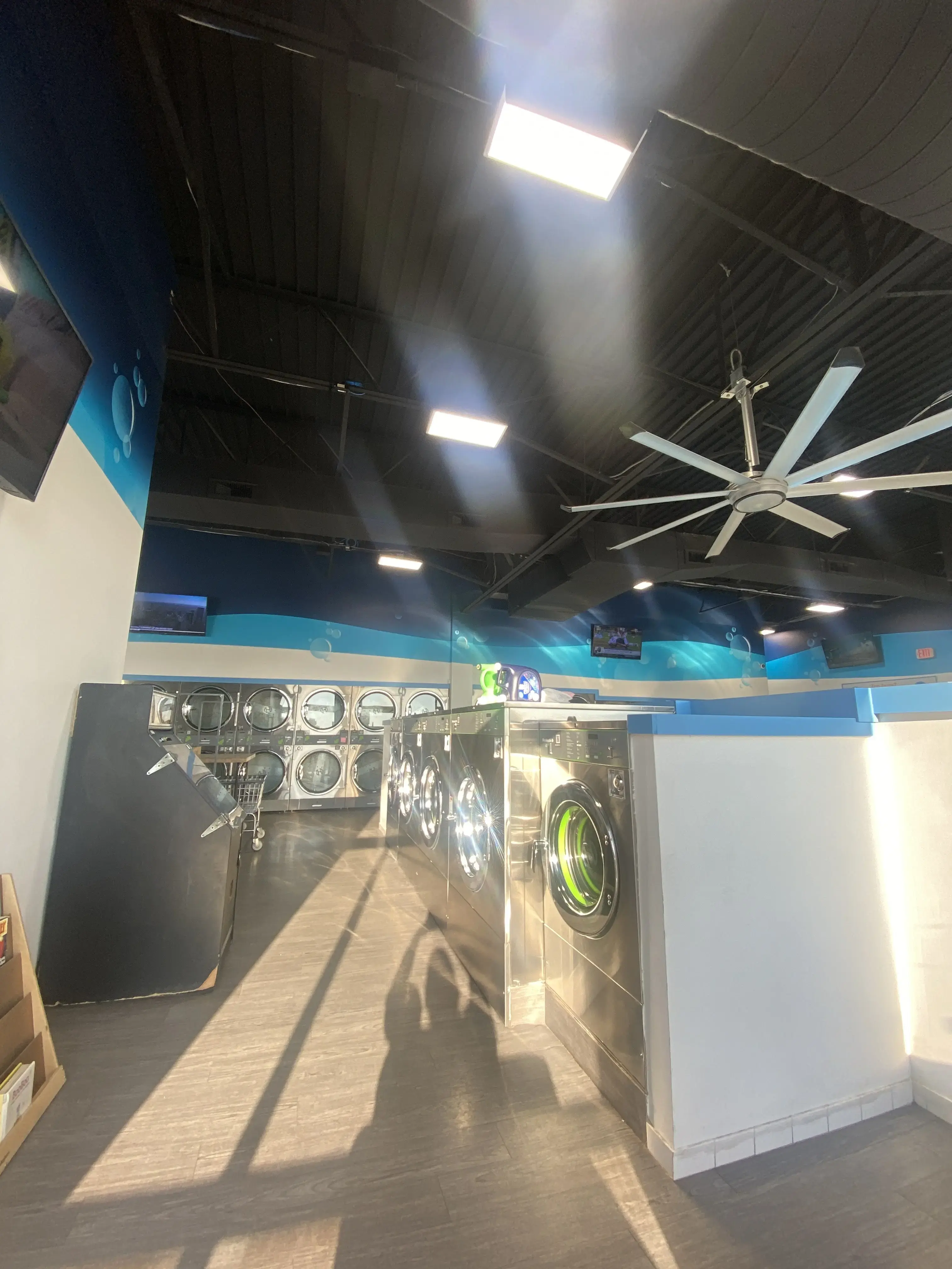 WaveMAX Laundry Garland, TX thumbnail 11