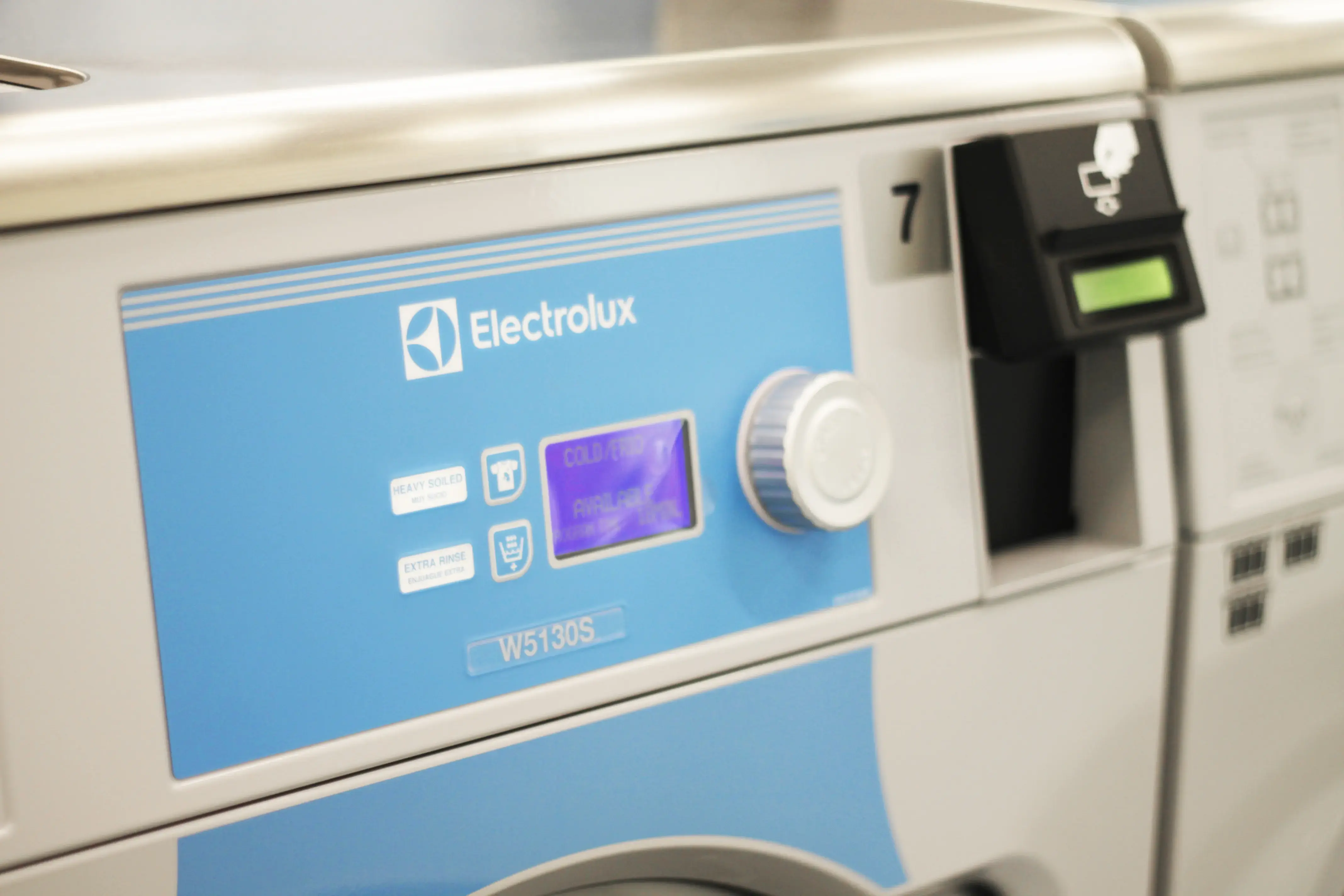WaveMax Laundry Haltom City thumbnail 11