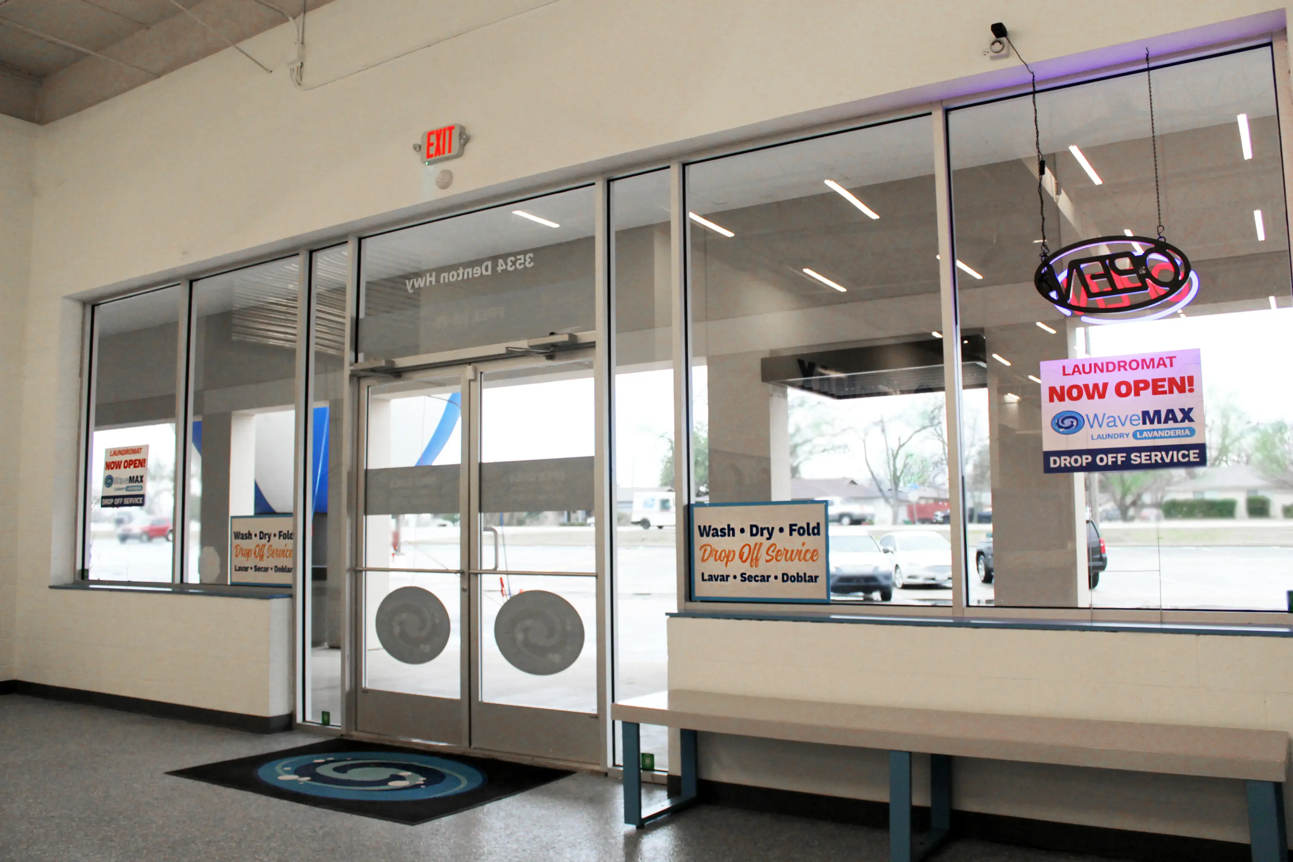 WaveMax Laundry Haltom City thumbnail 9