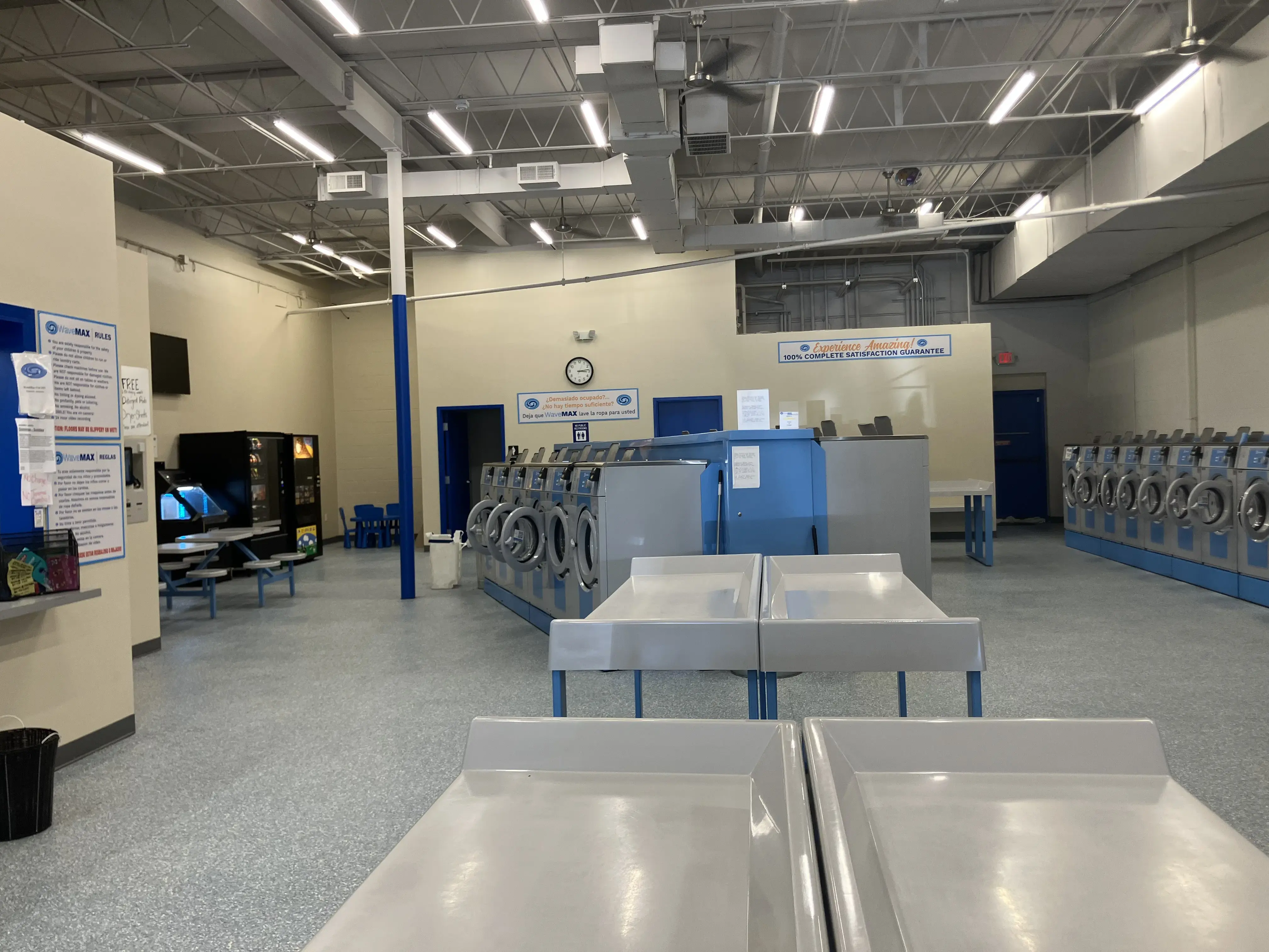 WaveMax Laundry Haltom City thumbnail 4