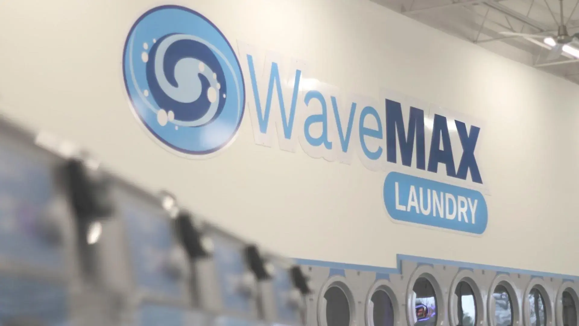 WaveMax Laundry Haltom City thumbnail 1