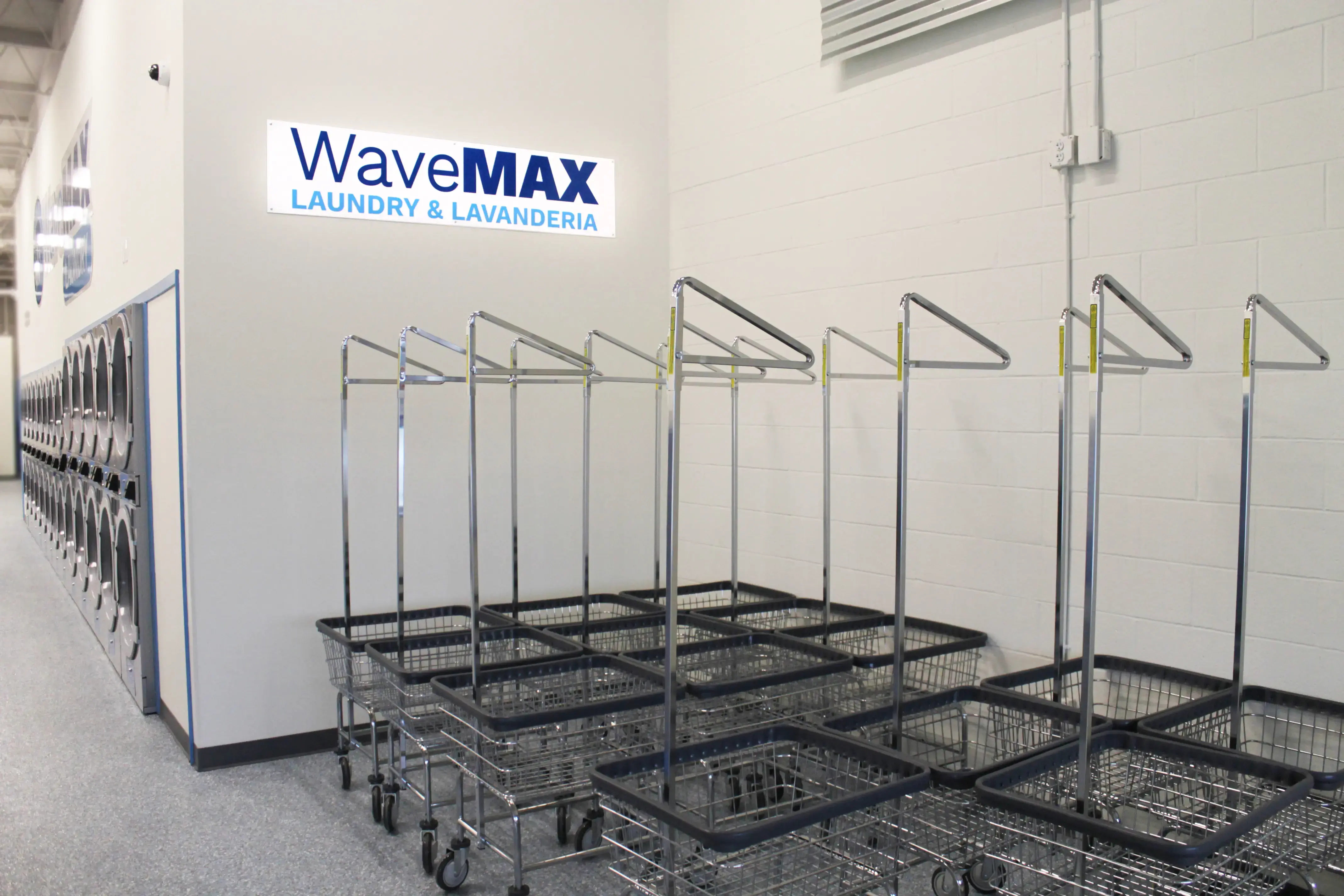 WaveMax Laundry Haltom City - Image 14