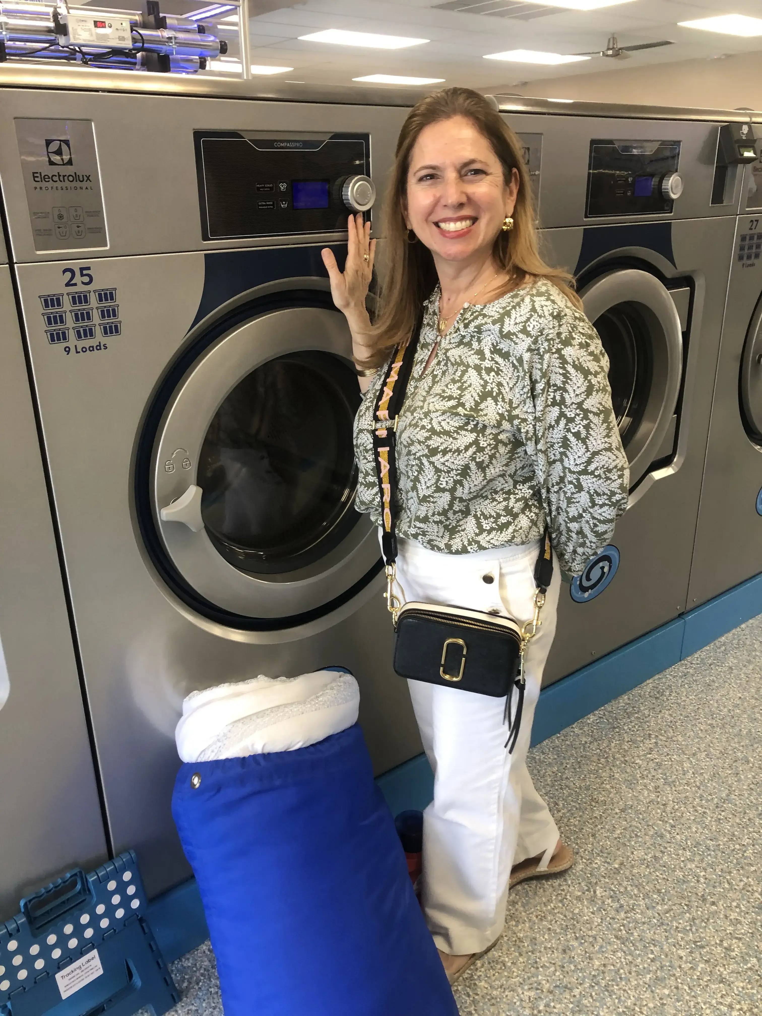 WaveMAX Laundry Hialeah, FL thumbnail 15