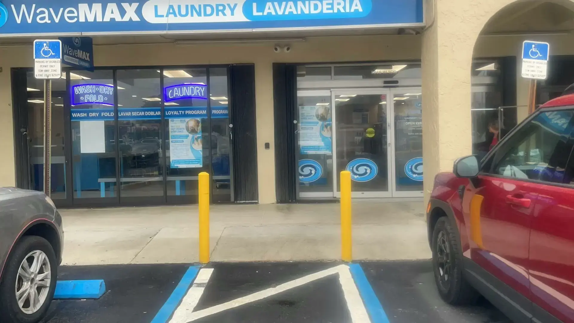 WaveMAX Laundry Hialeah, FL thumbnail 14