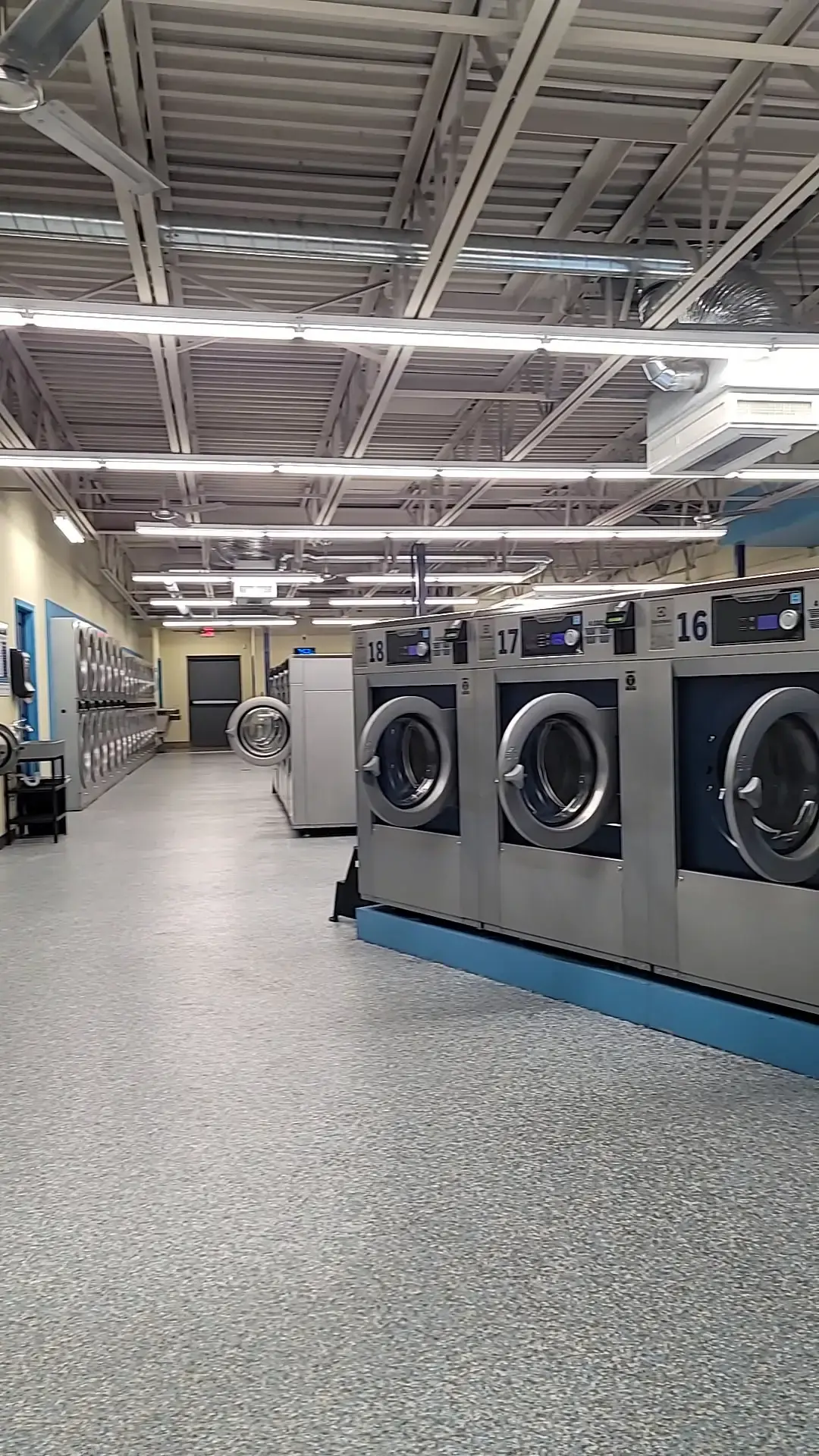 Wavemax Laundry Inkster, MI - Image 2