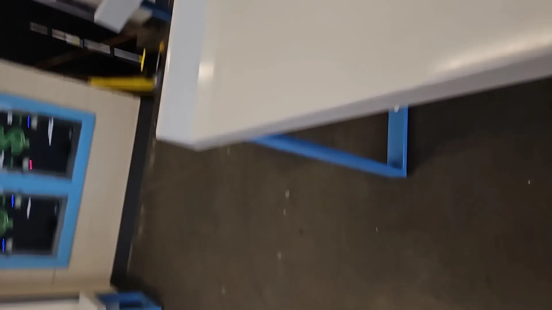 WaveMAX Laundry Knoxville - Image 33