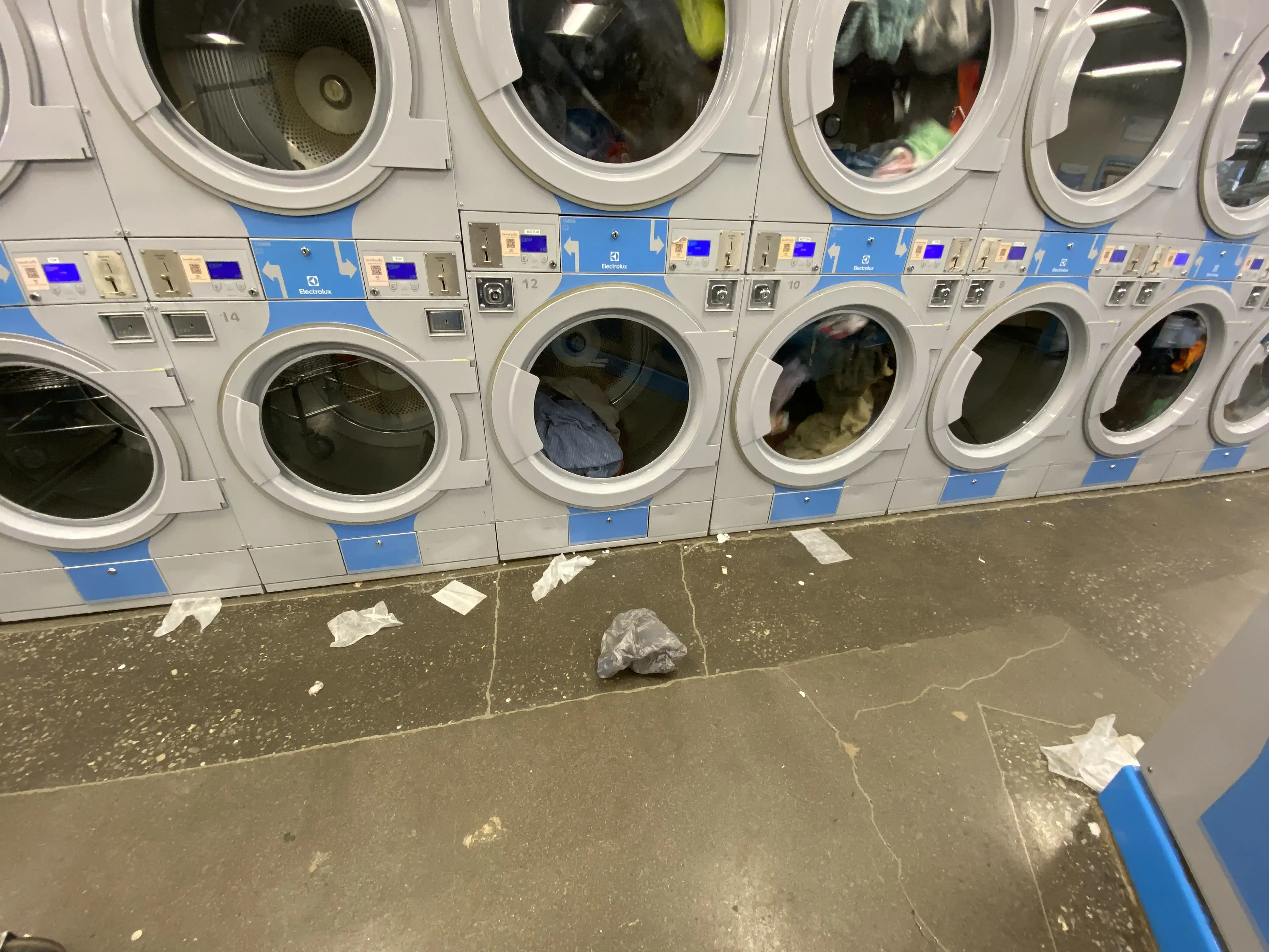 WaveMAX Laundry Knoxville thumbnail 34