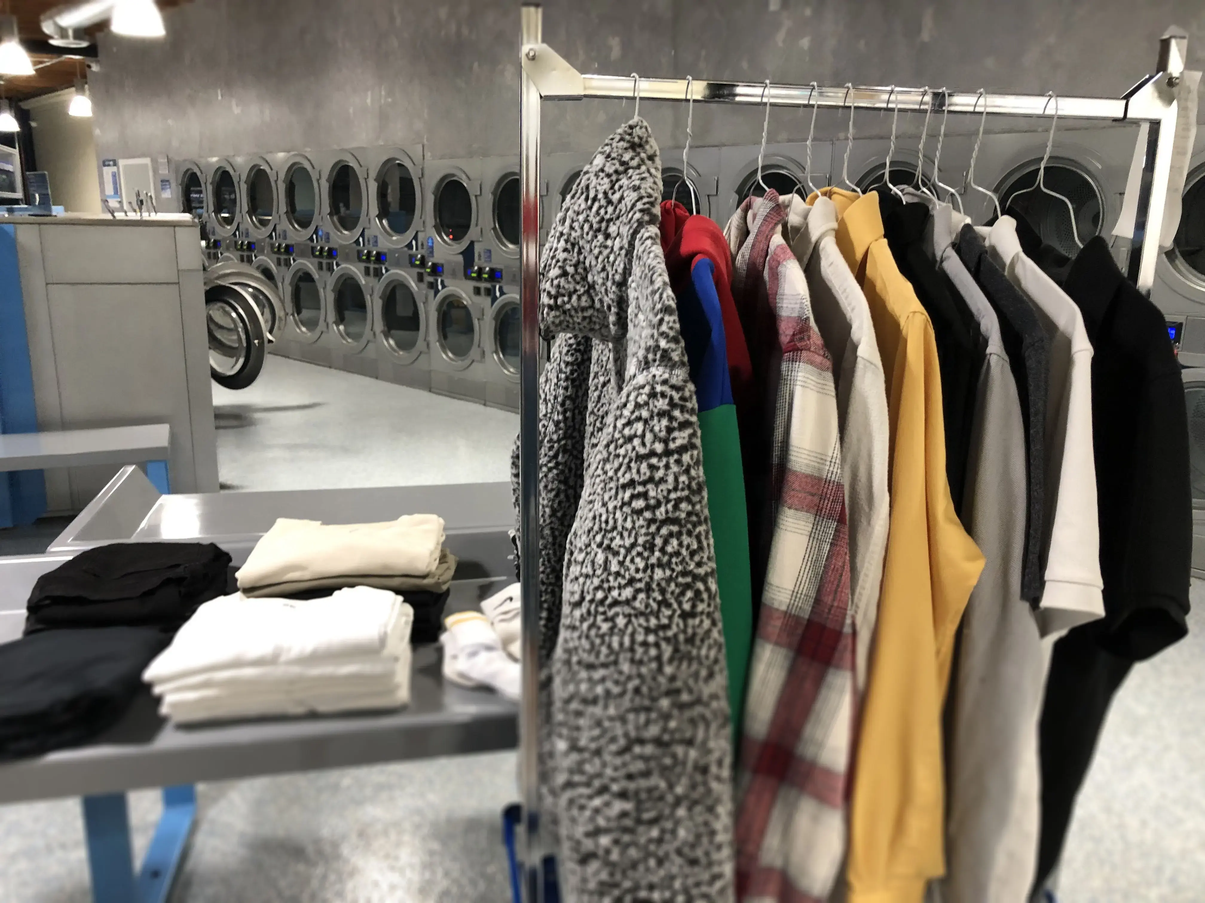 Wavemax Laundry Long Beach, CA thumbnail 4