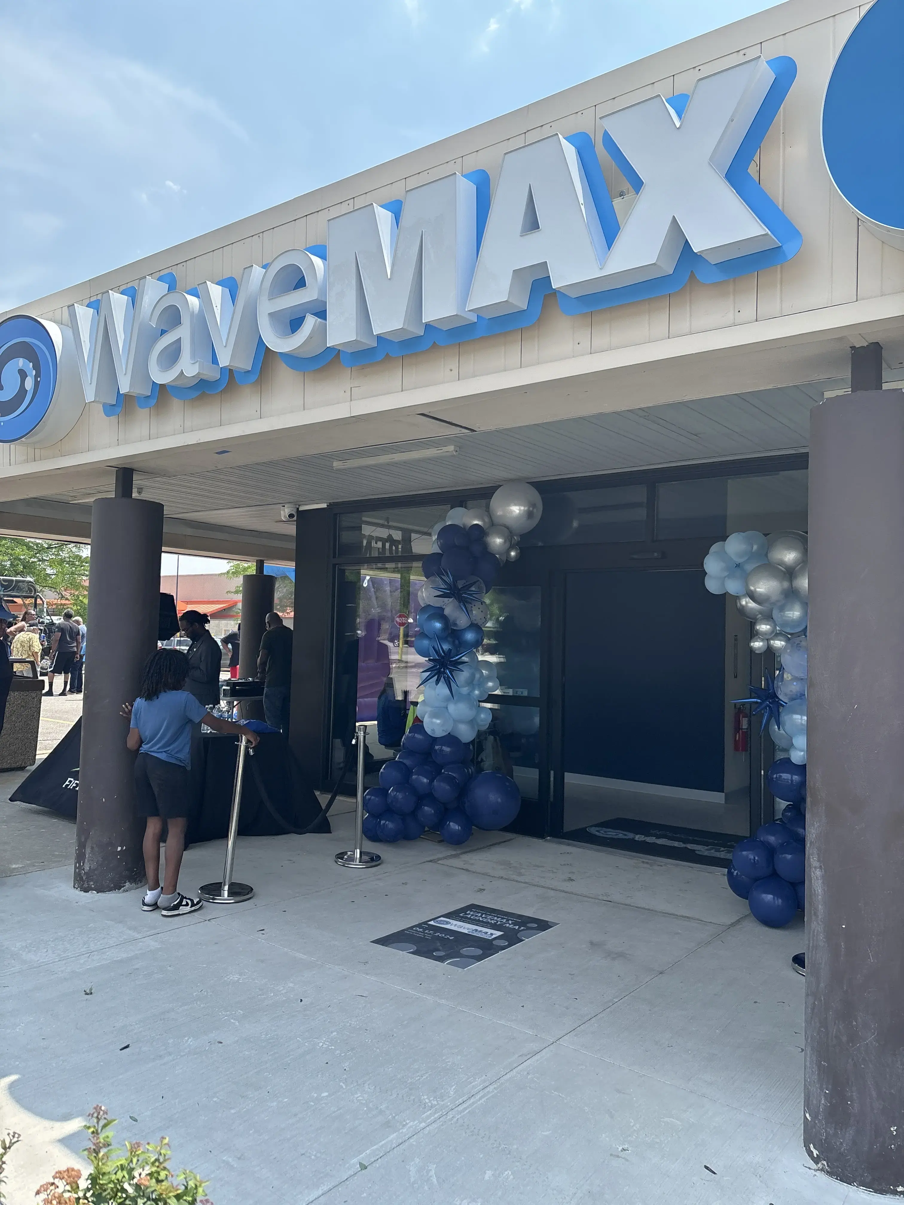 Wavemax Laundry Maple Heights, OH thumbnail 10