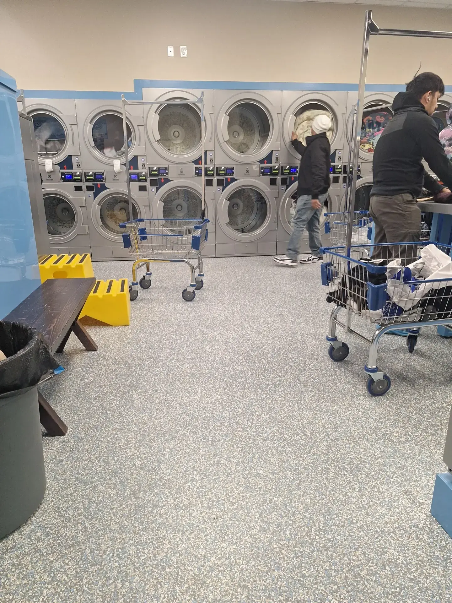 Wavemax Laundry Marietta, GA thumbnail 7