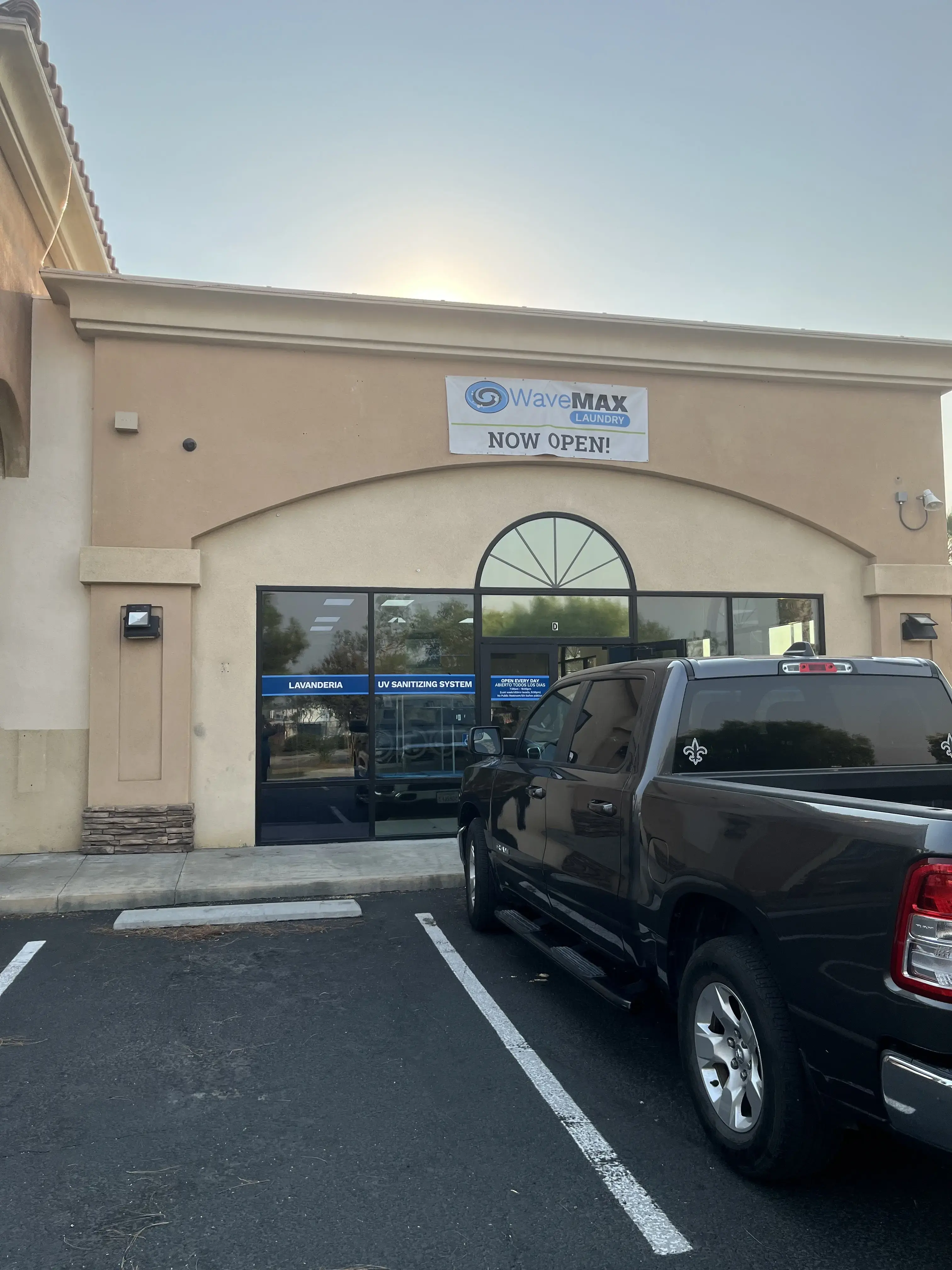 Wavemax Laundry Moreno Valley - Image 14