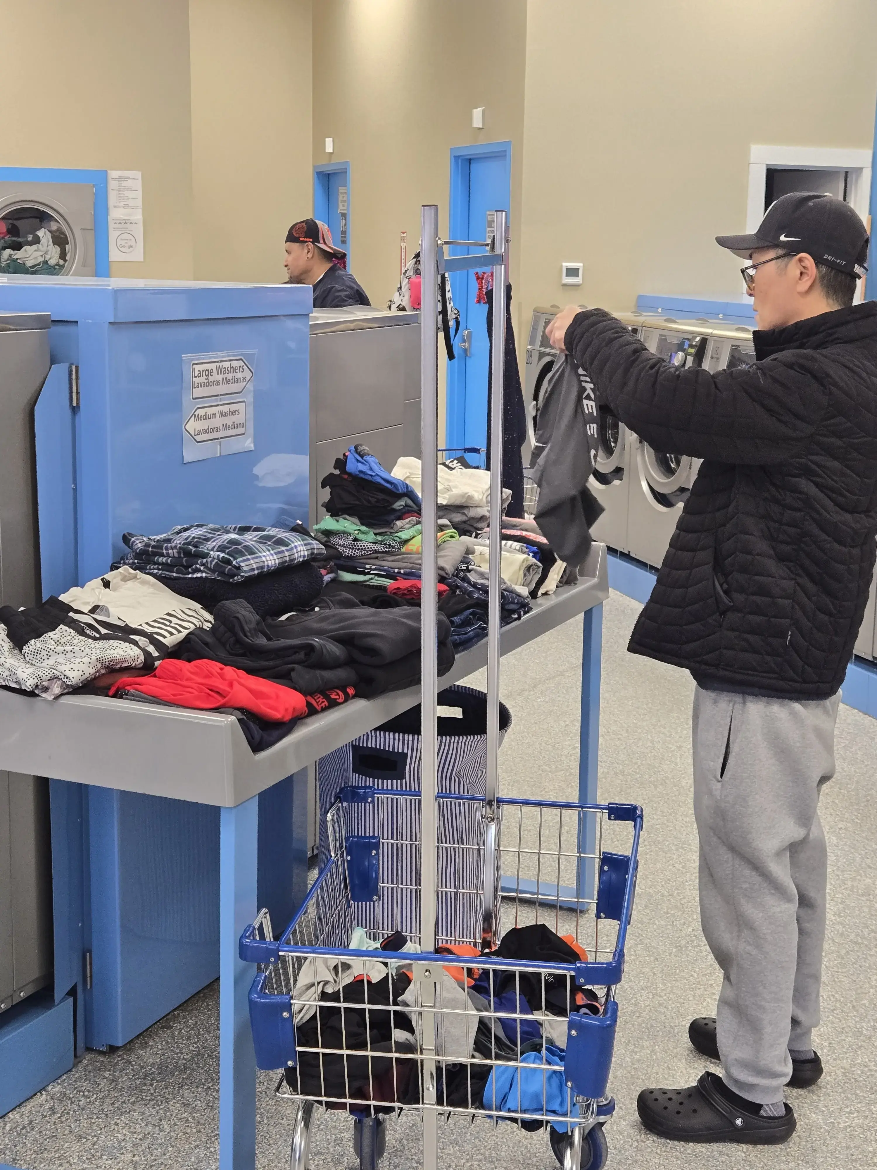 Wavemax Laundry New Haven, CT - Image 10