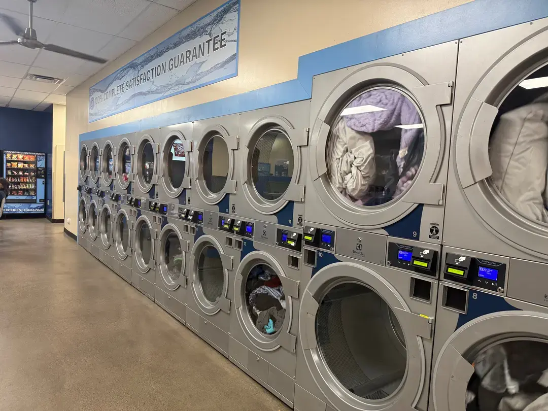 WaveMAX Laundry Phoenix, AZ thumbnail 2