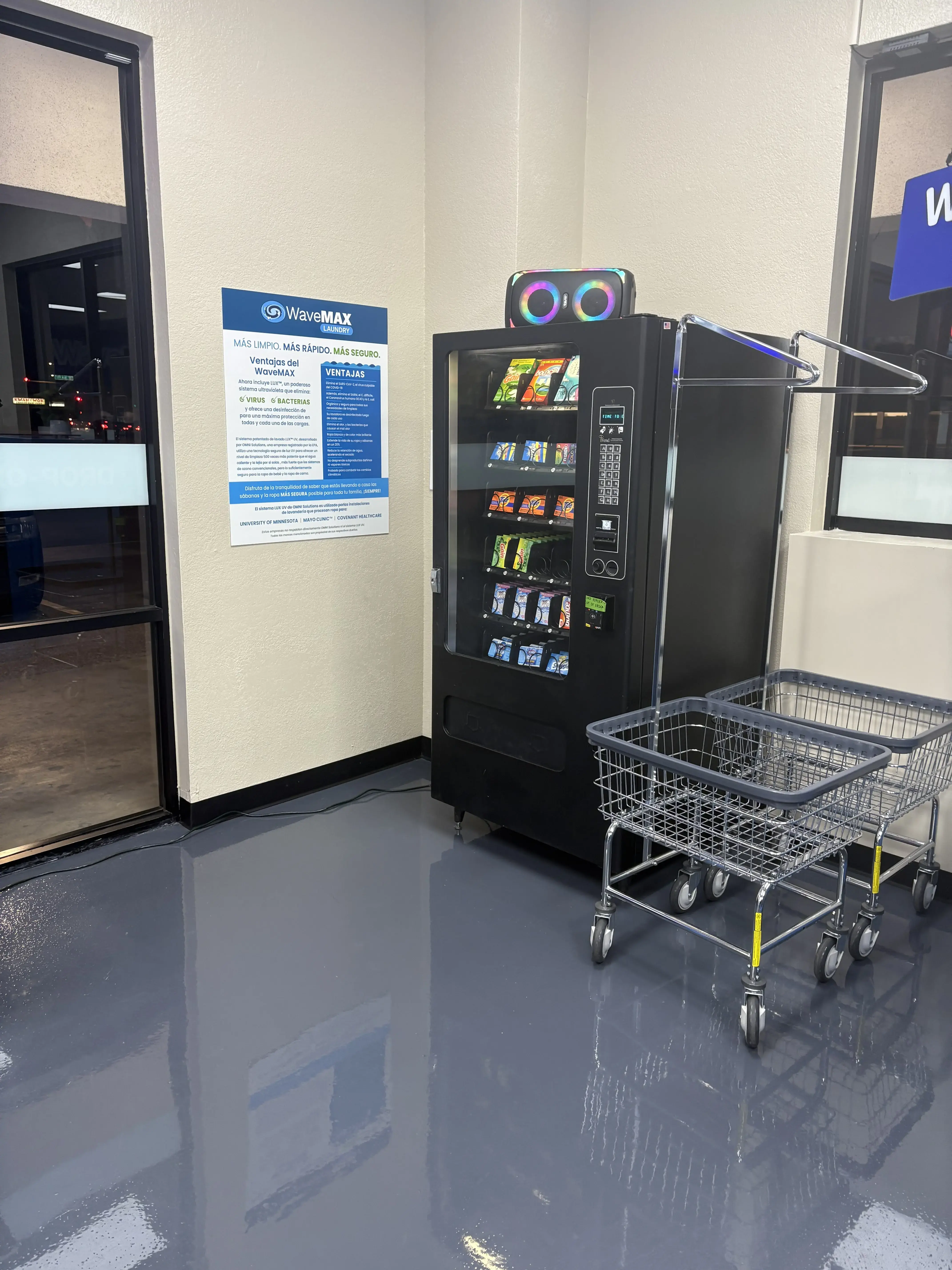 Wavemax Laundry Phoenix AZ thumbnail 5