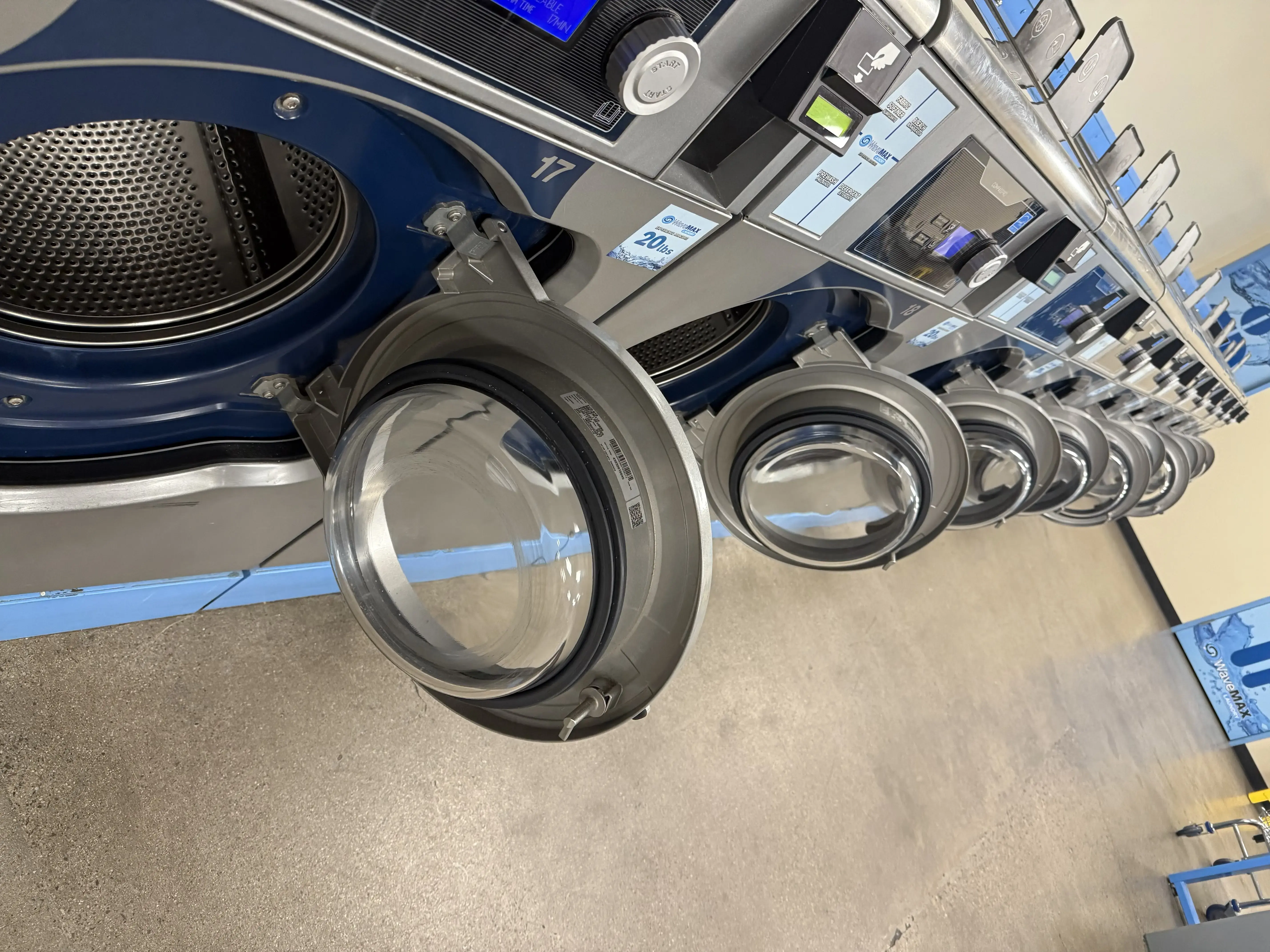 WaveMAX Laundry Phoenix, AZ - Image 8