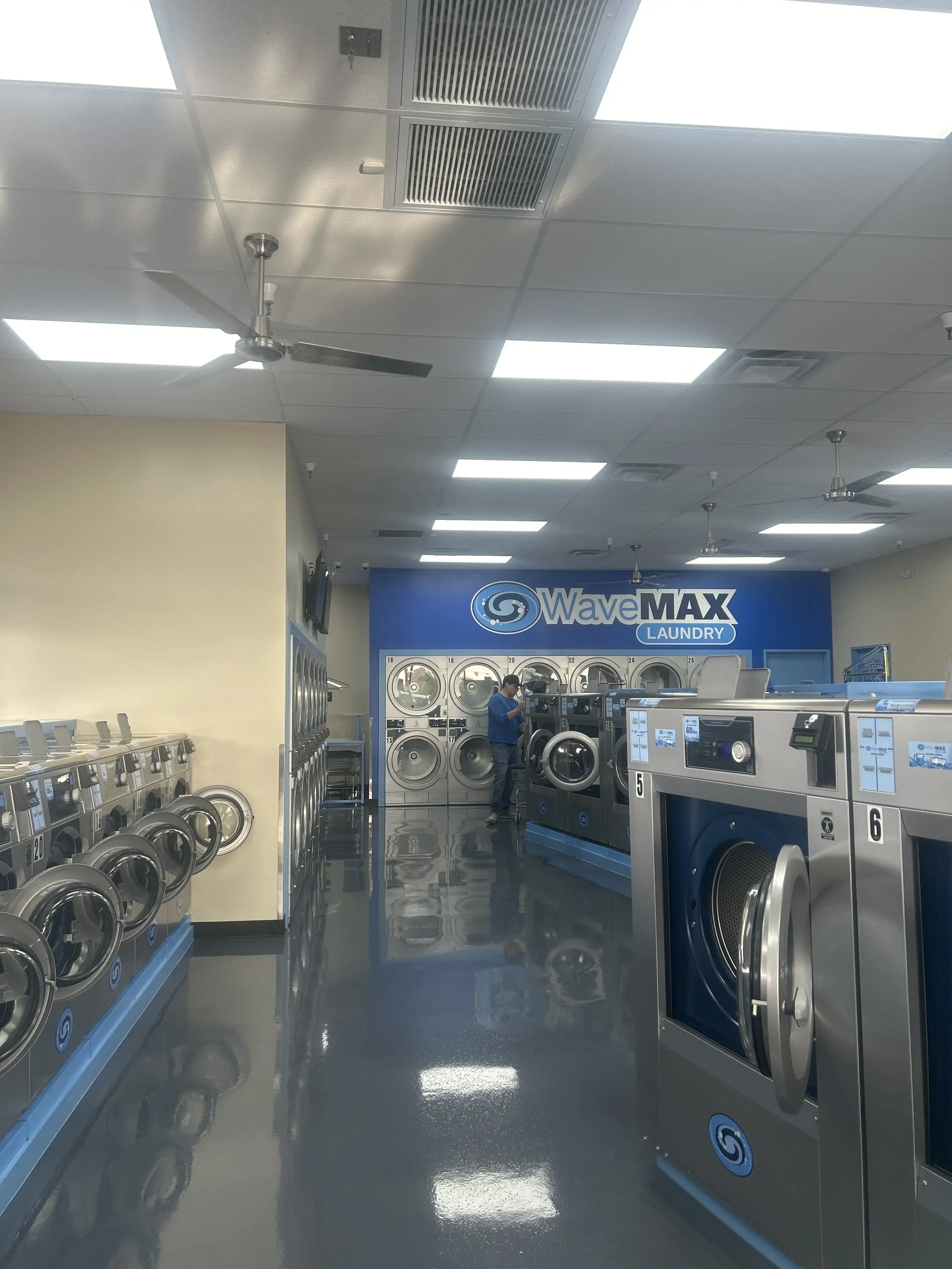 Wavemax Laundry Phoenix AZ thumbnail 12