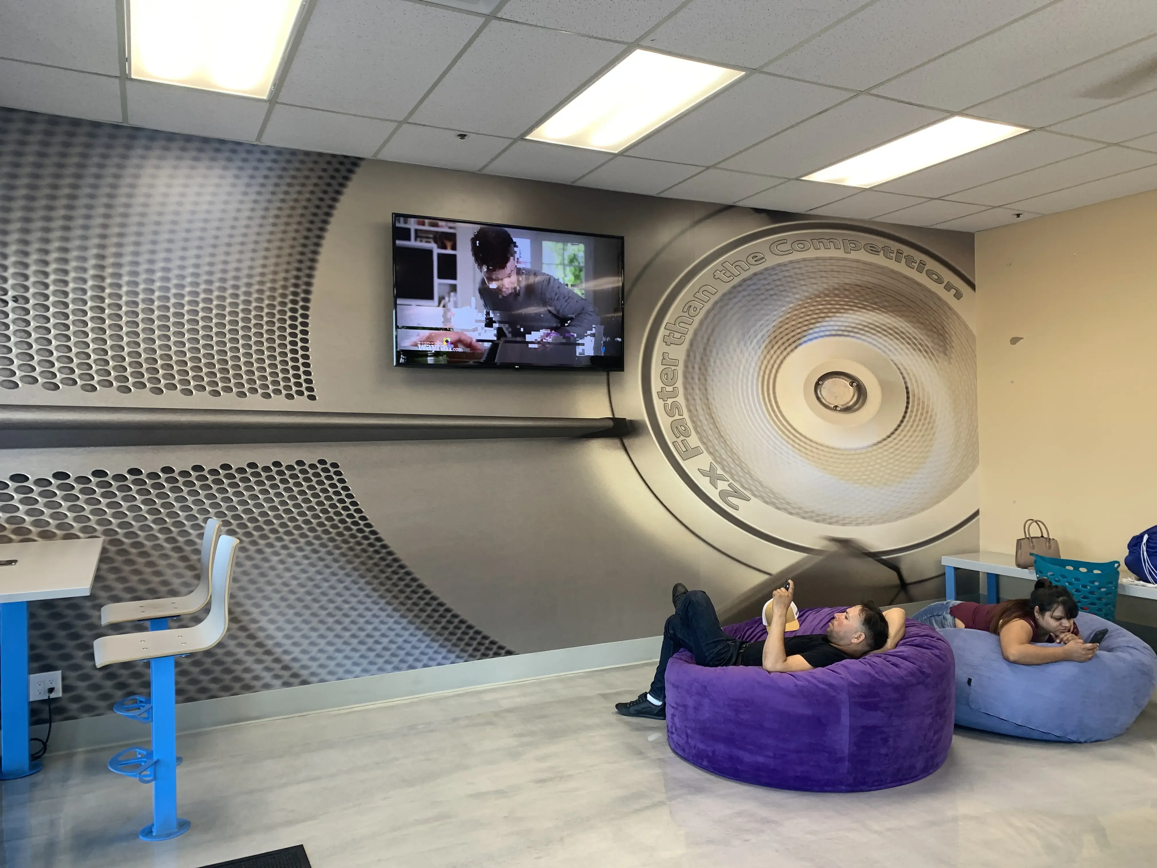 WaveMAX Laundry Phoenix - Image 4