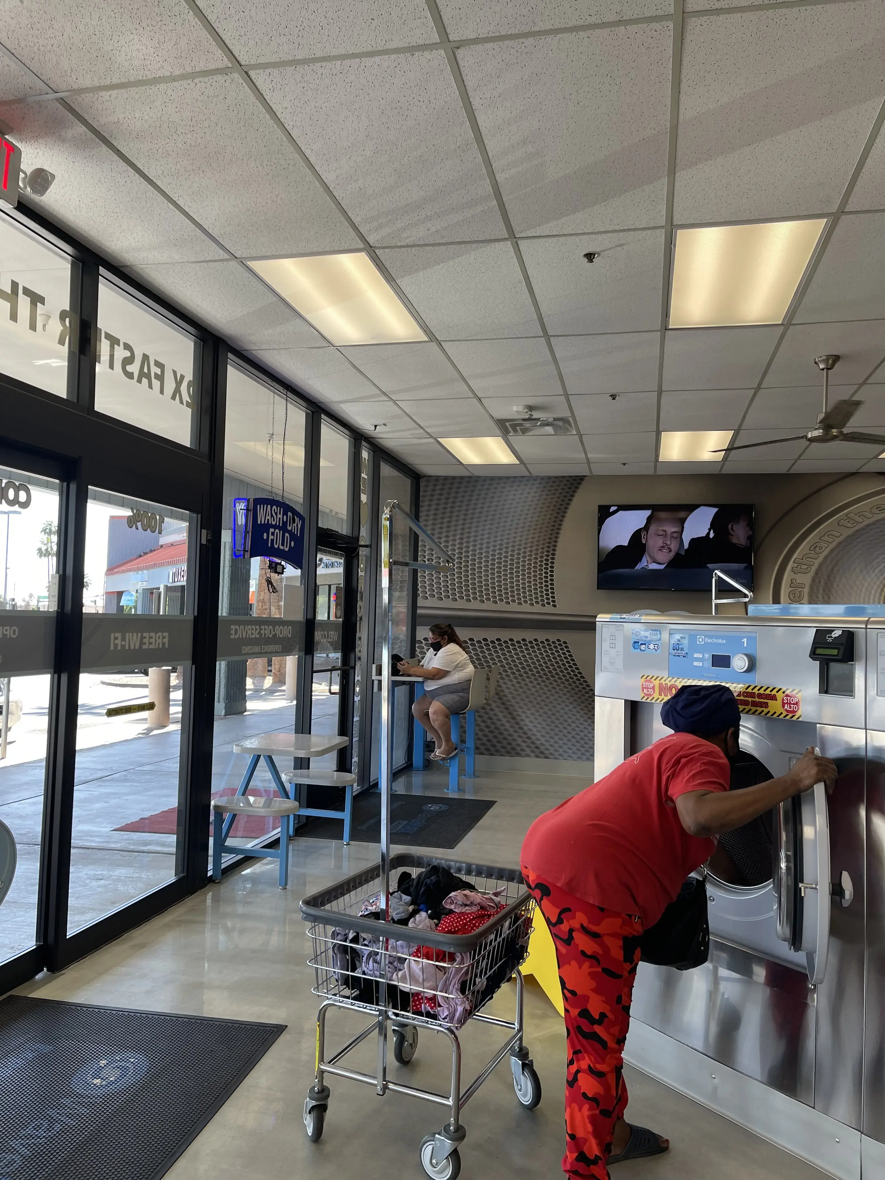 WaveMAX Laundry Phoenix thumbnail 6