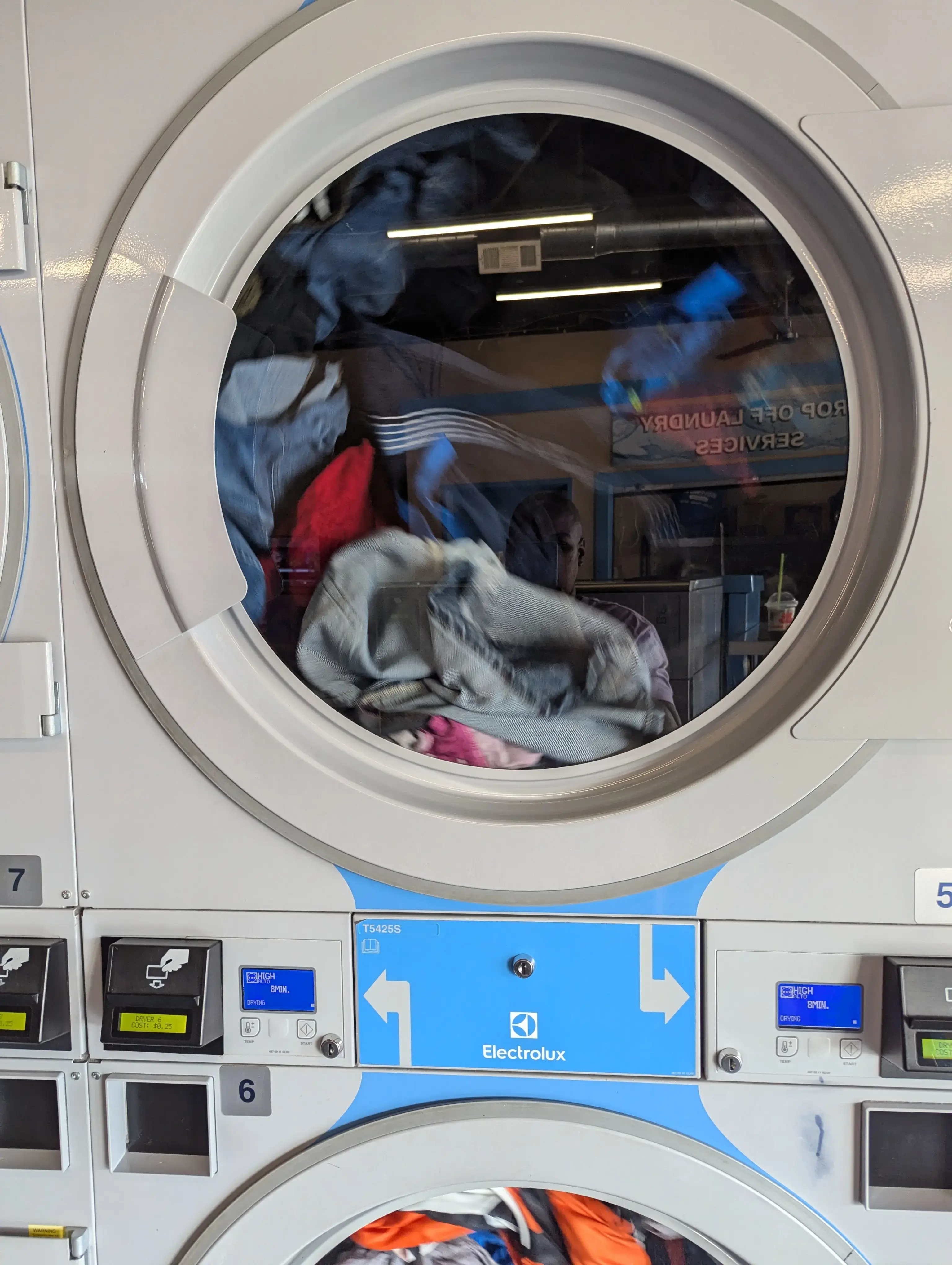 WaveMax Laundry Plano, TX - Image 7