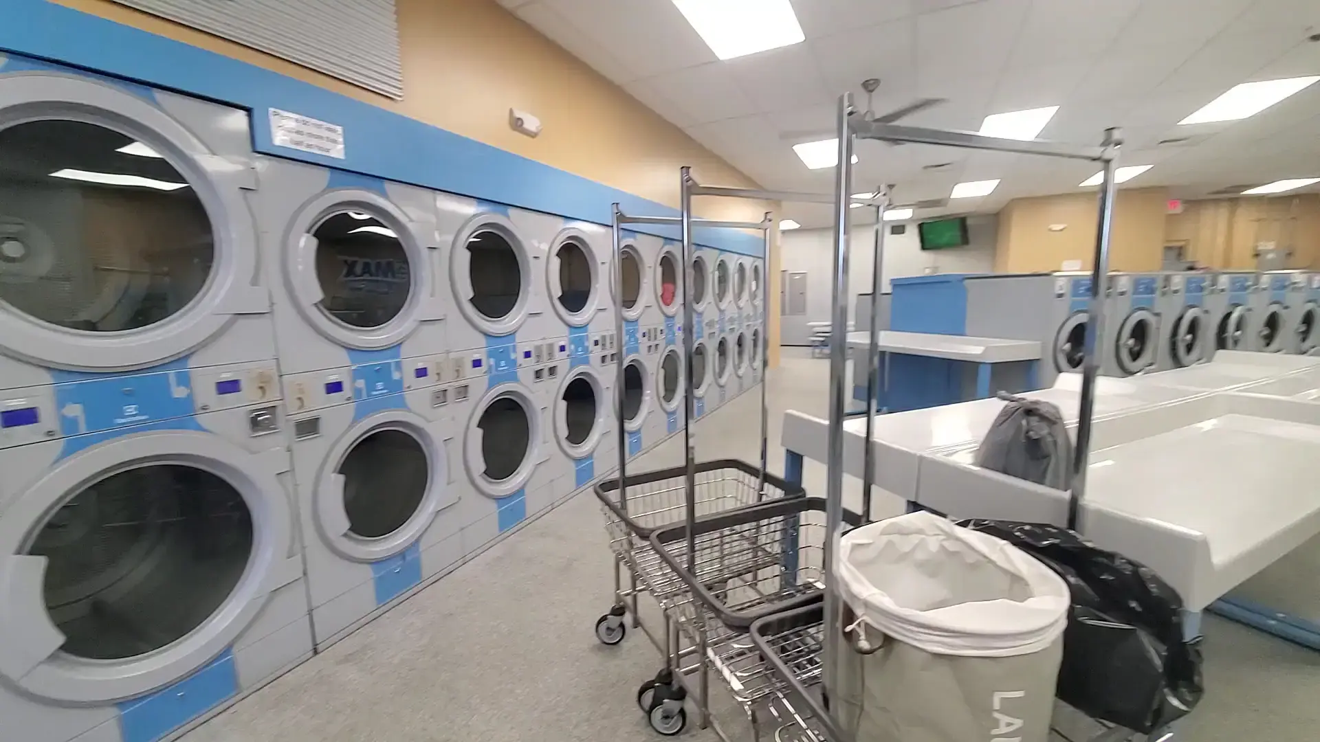 WaveMAX Laundry Raleigh, NC thumbnail 2