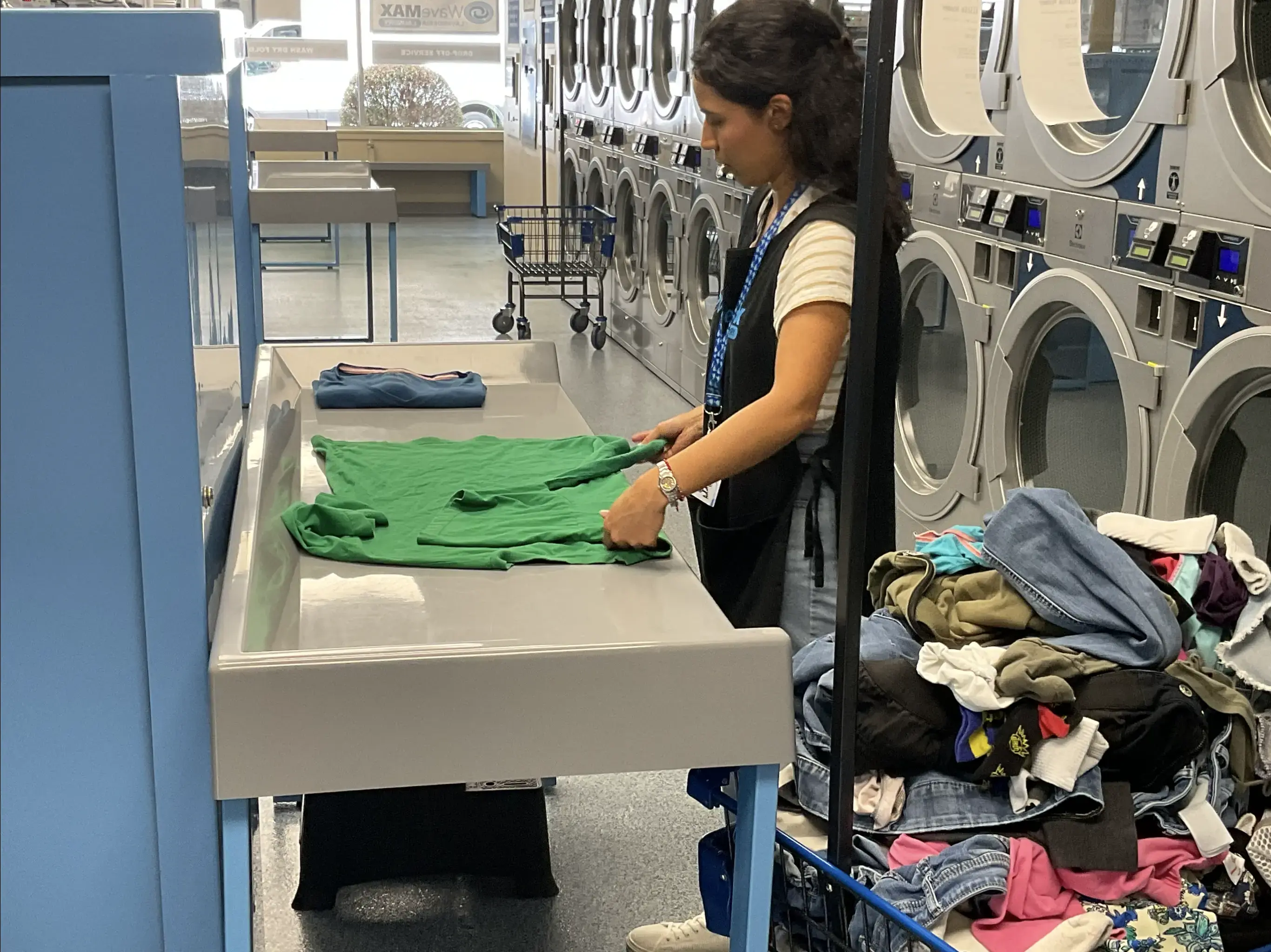 WaveMAX Laundry Rockville, MD - Image 5