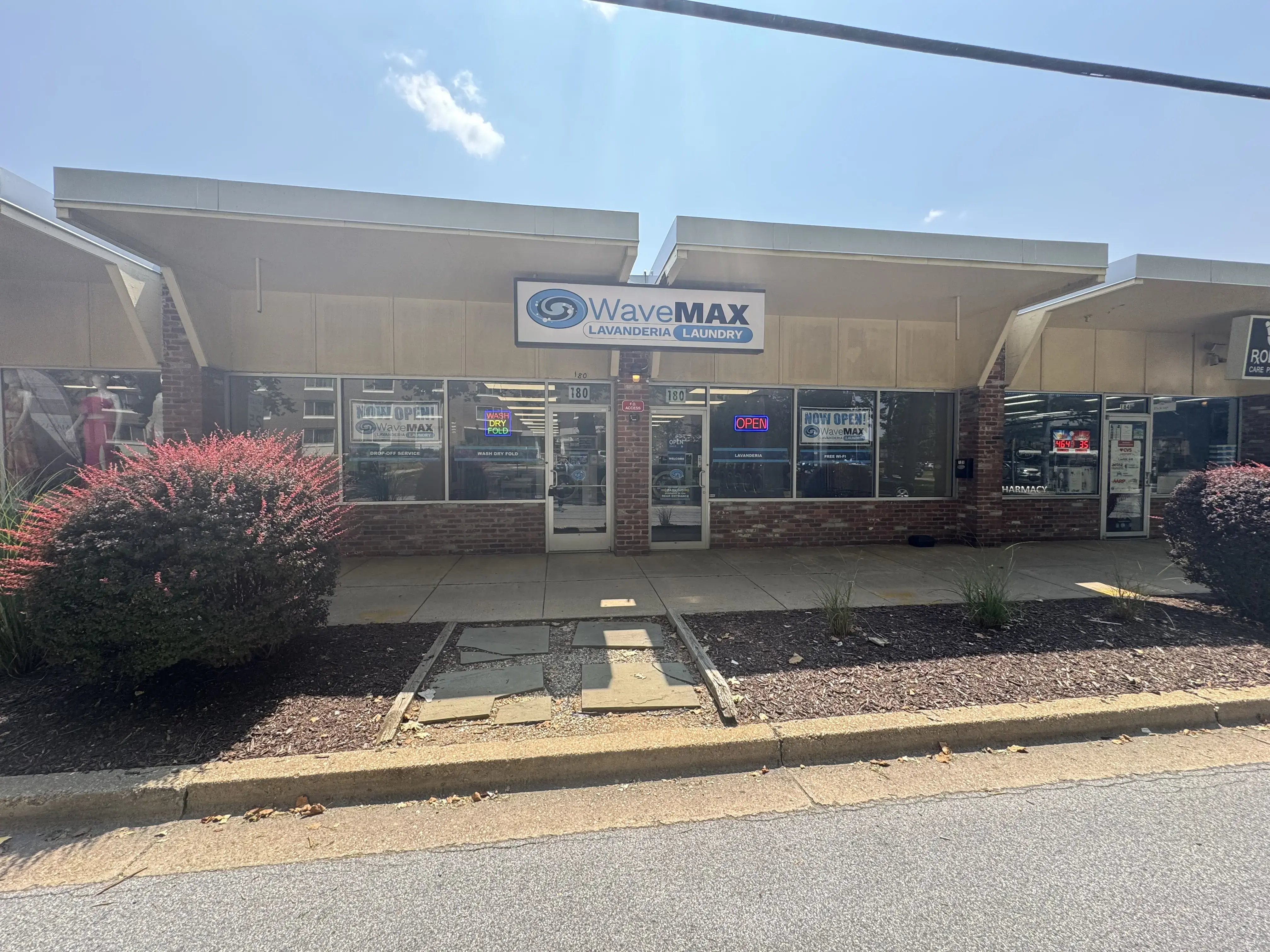 WaveMAX Laundry Rockville, MD - Image 3