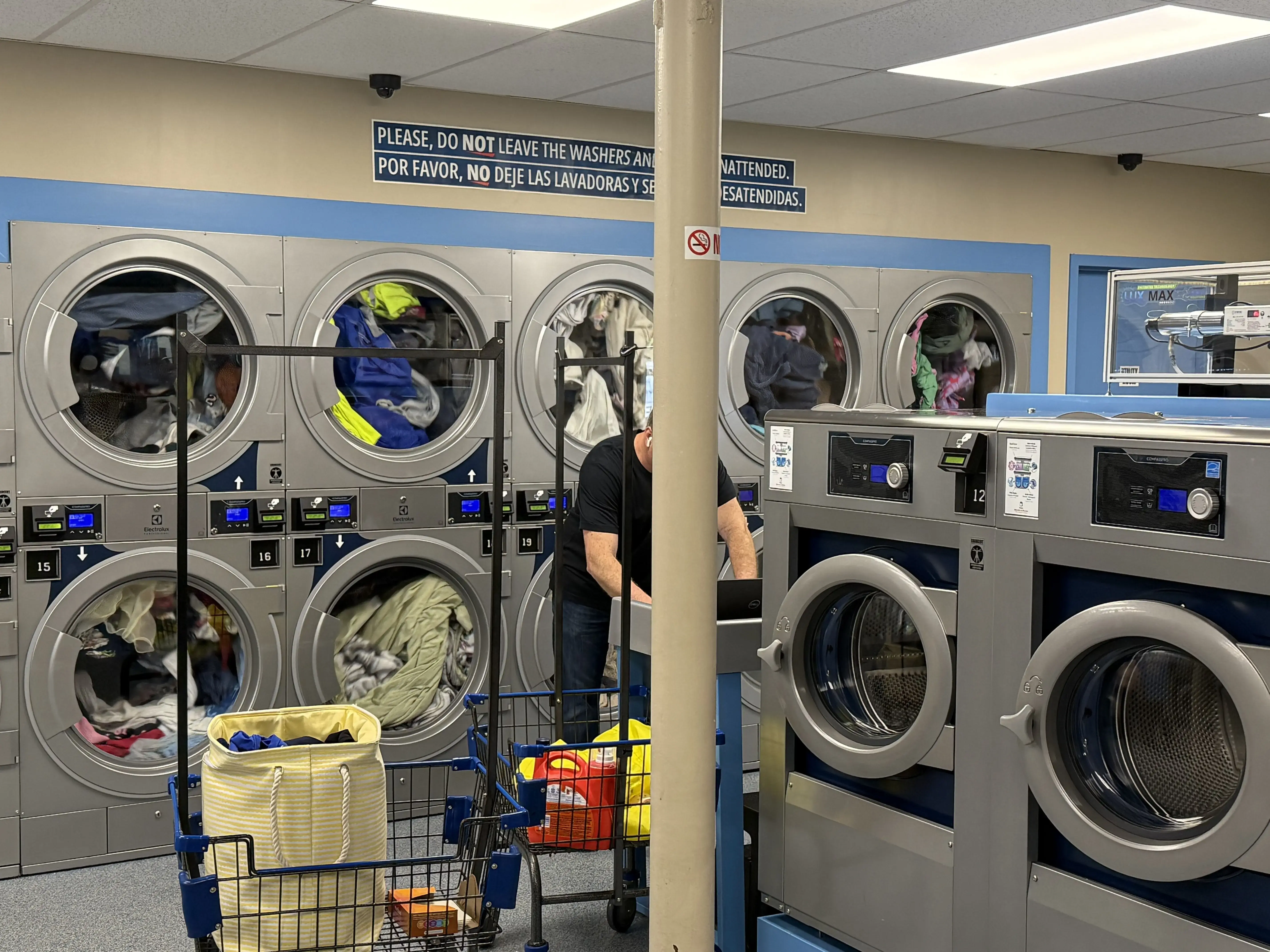WaveMAX Laundry Rockville, MD - Image 20