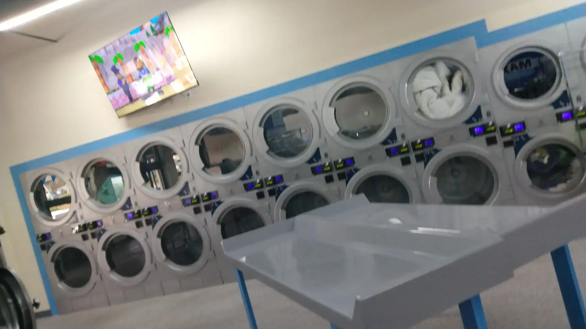 Wavemax Laundry San Antonio, TX - Image 14