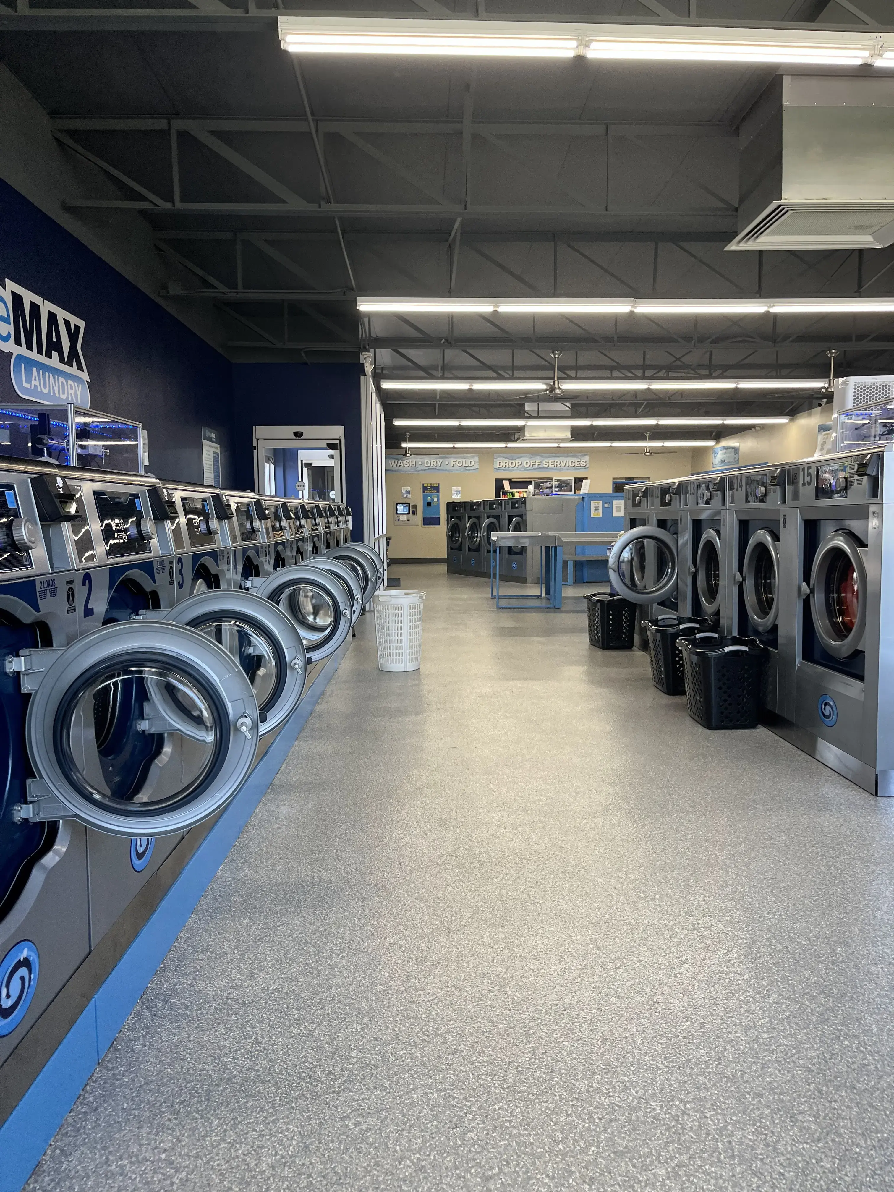 WaveMAX Laundry Southgate, MI - Image 1