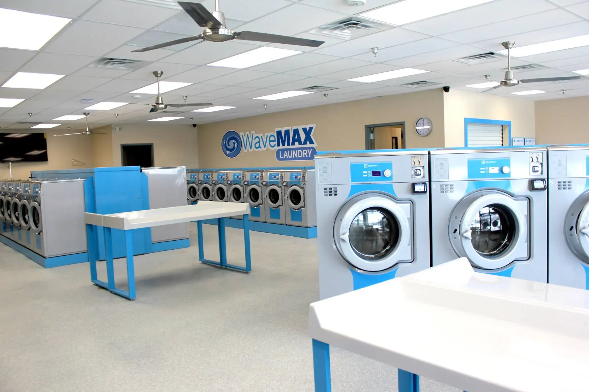 WaveMAX Laundry location