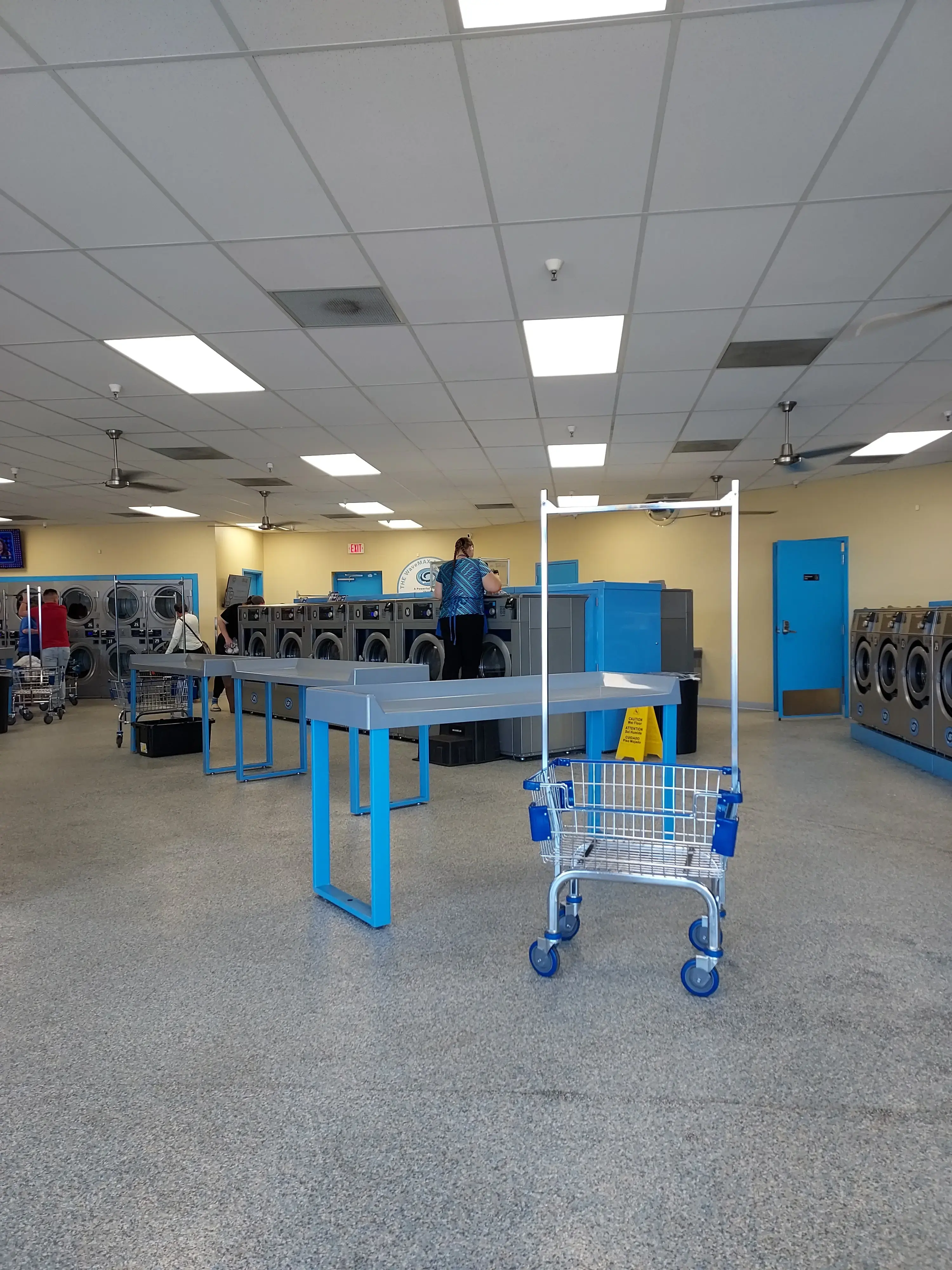 WaveMAX Laundry Tucson, AZ - Image 7