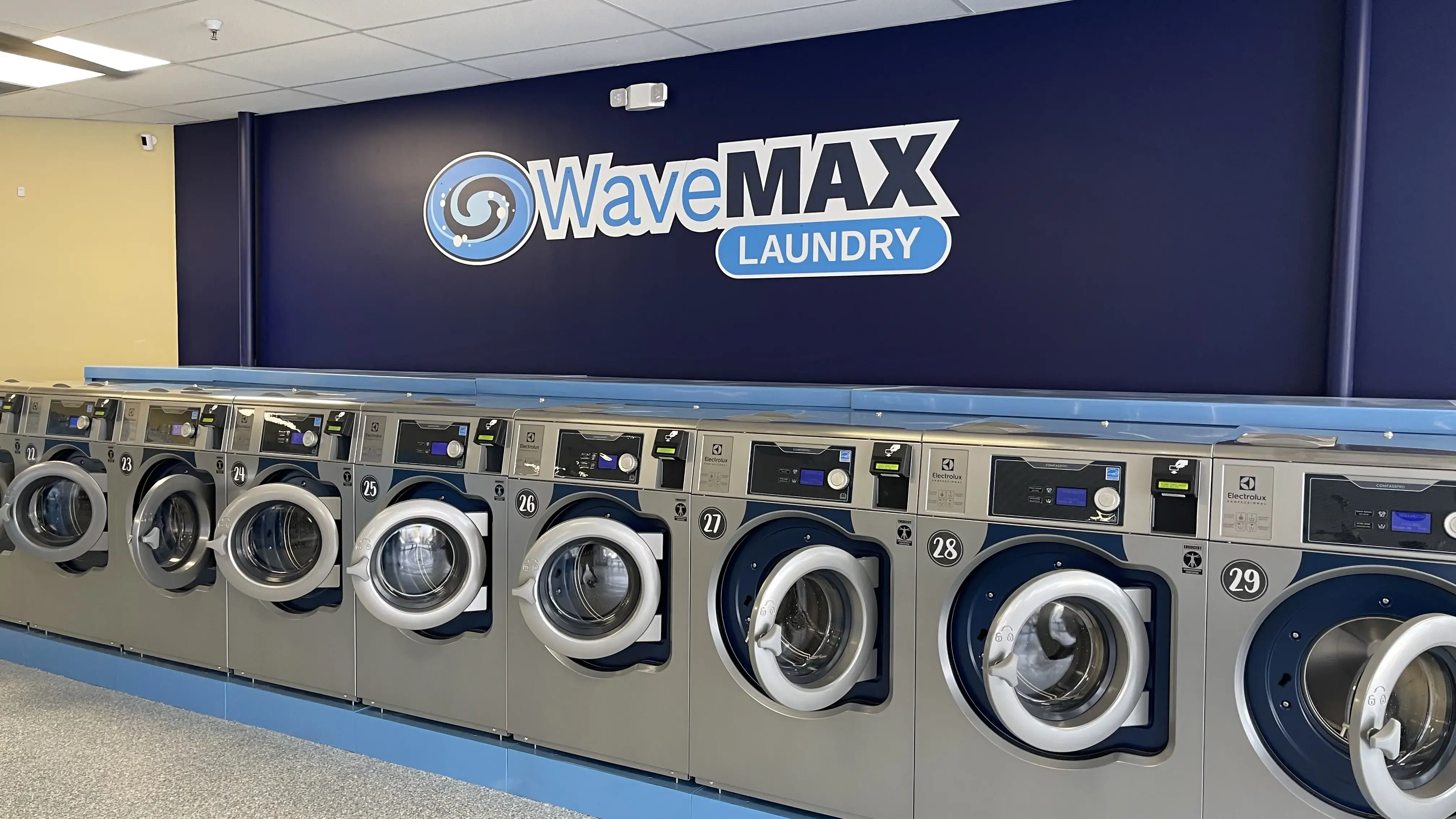 WaveMAX Laundry Tucson, AZ thumbnail 1