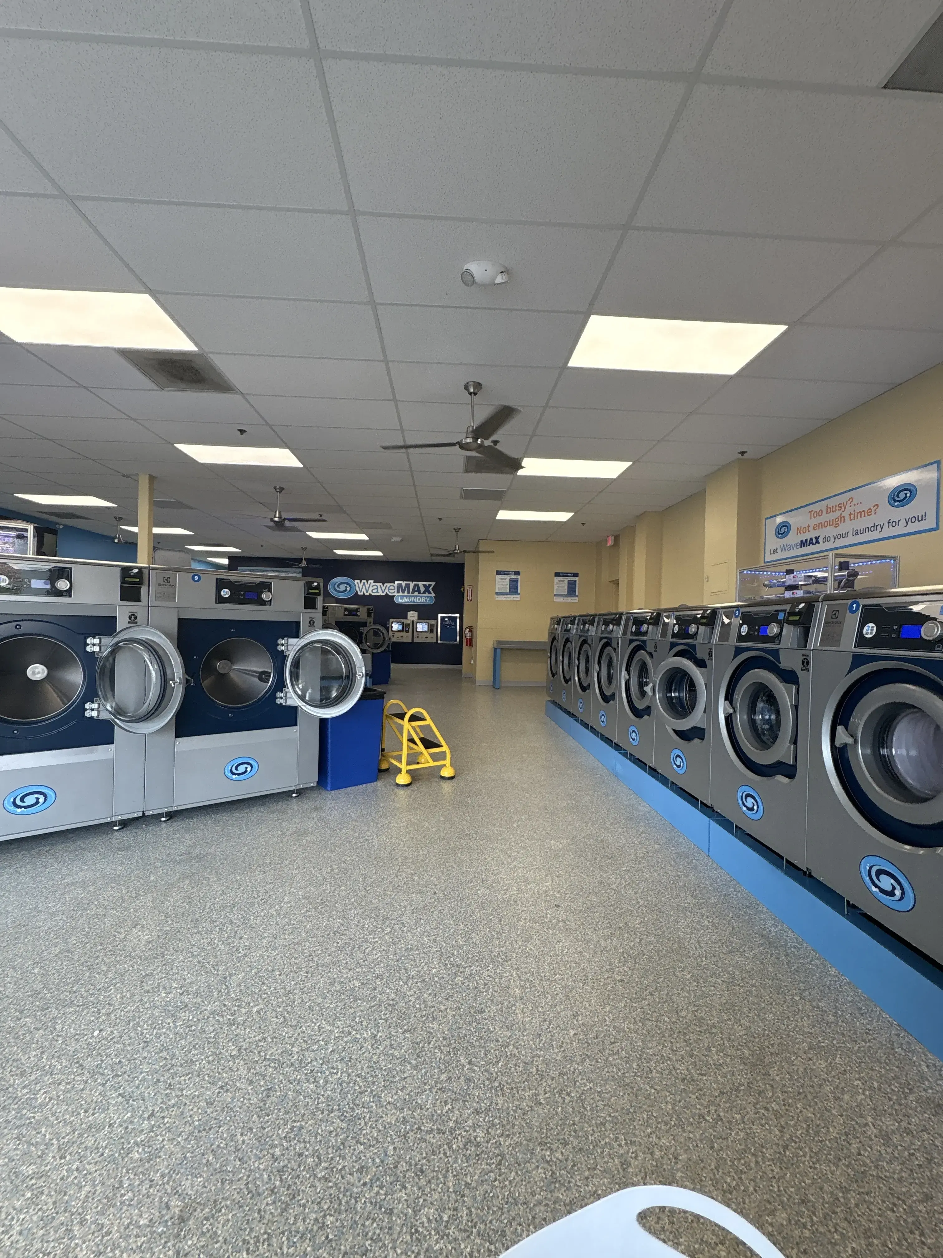 WaveMAX Laundry Vancouver location