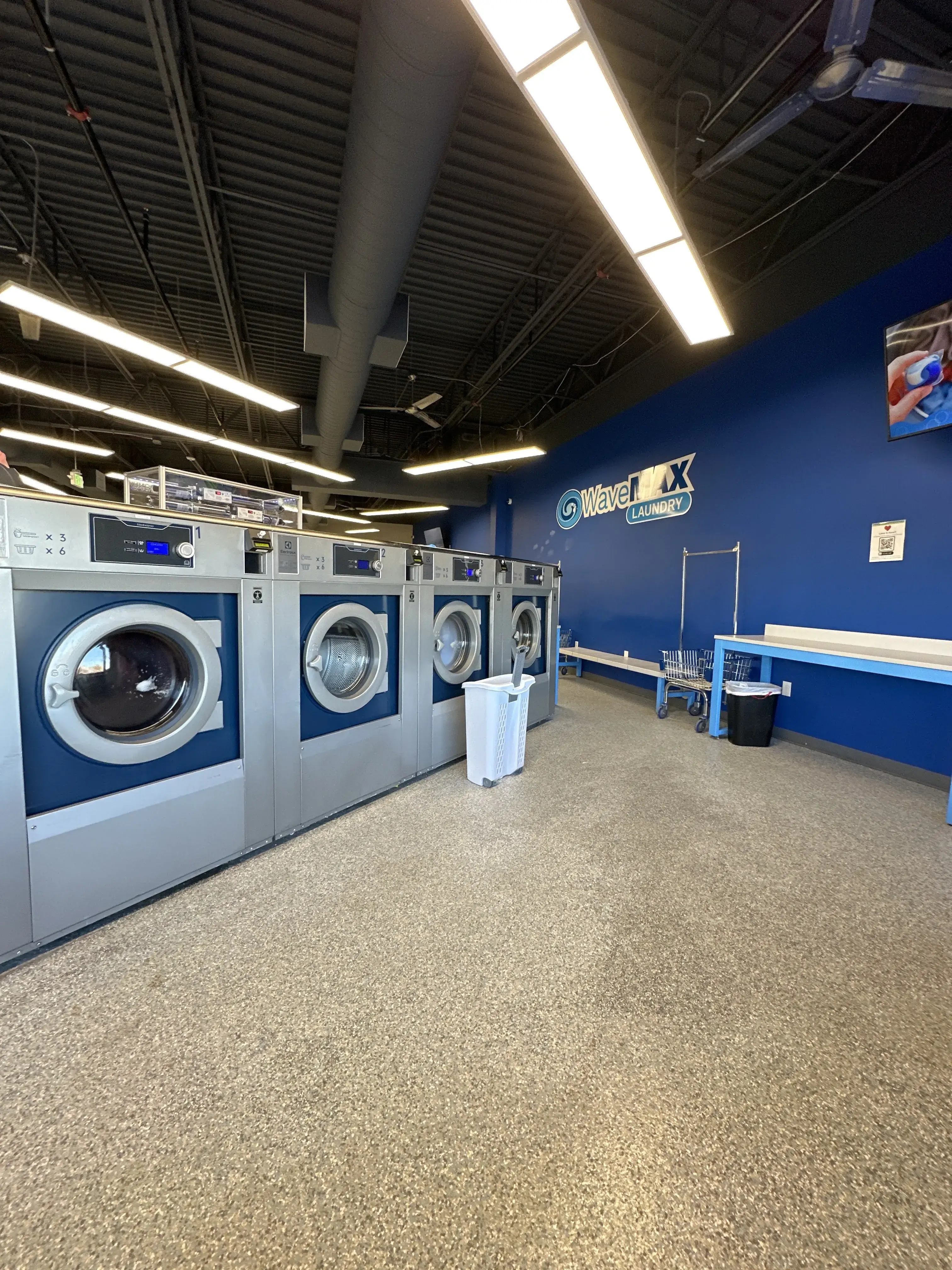 WaveMAX Laundry Westminster location