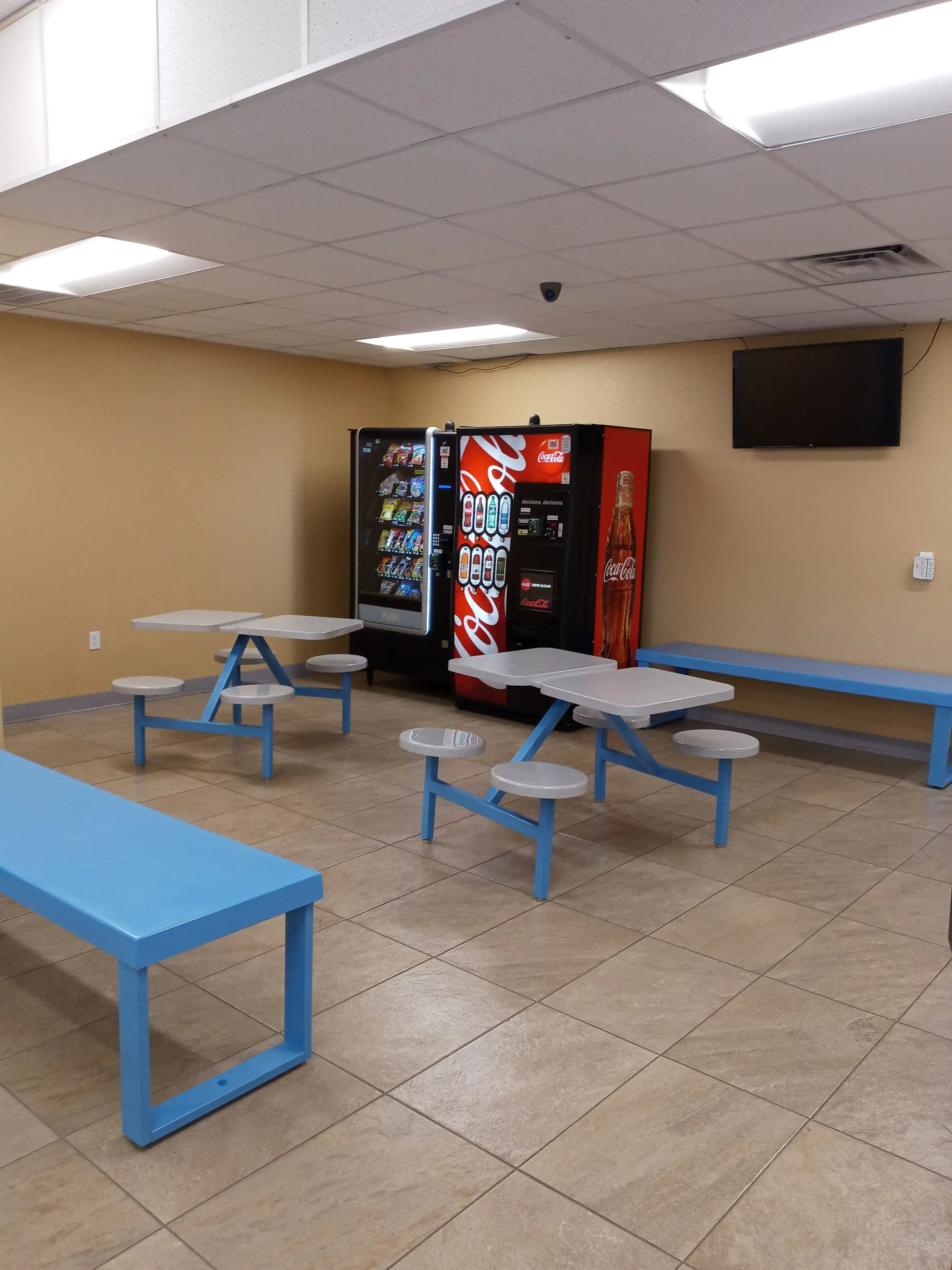 WaveMAX Temple - South 31st - Image 4