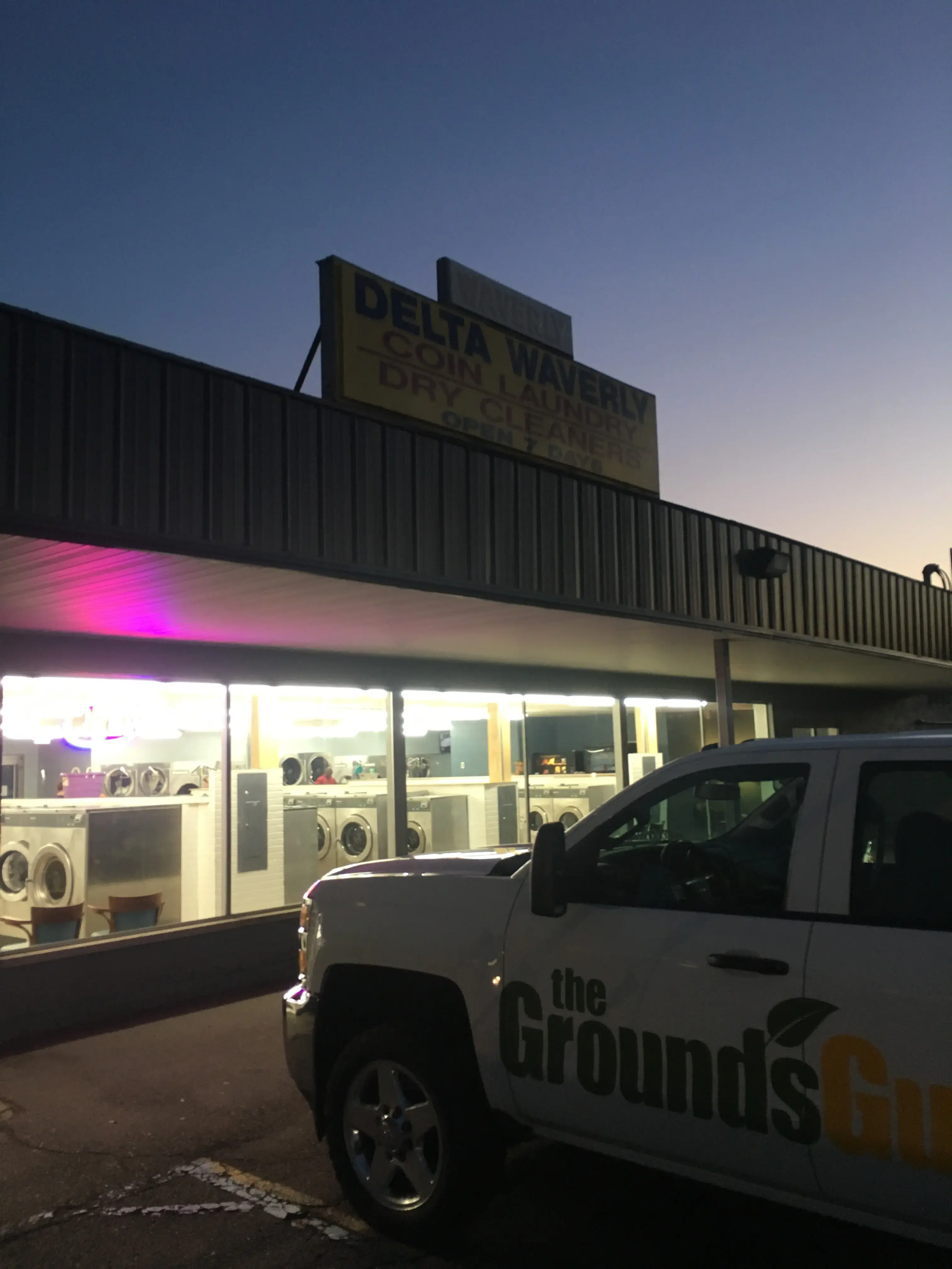 Waverly Point Laundry - Image 12